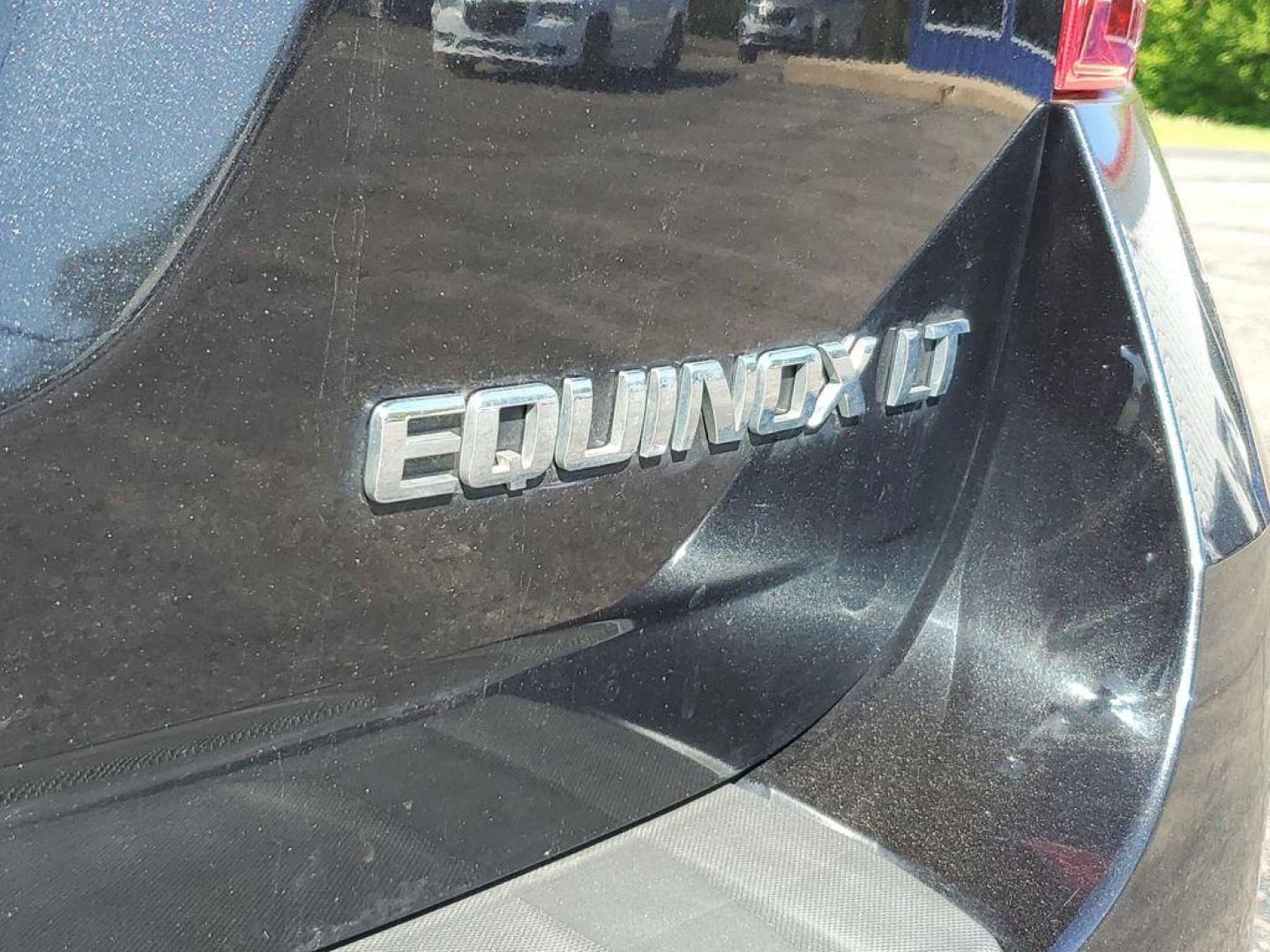 2012 Black Granite Metallic /Jet Black Chevrolet Equinox 1LT AWD (2GNFLEEK9C6) with an 2.4L L4 DOHC 16V engine, 6-Speed Automatic transmission, located at 6064 Gull Rd, Kalamazoo, MI, 49048, (269) 222-0088, 42.328388, -85.512924 - For sale is a well-maintained 2012 Chevrolet Equinox LT w/1LT, a versatile and reliable SUV ready to meet your needs. Equipped with AWD and powered by a fuel-efficient 4-cylinder, 2.4L engine, this vehicle is perfect for both city driving and weekend getaways. The Chevrolet Equinox is designed to ha - Photo#5