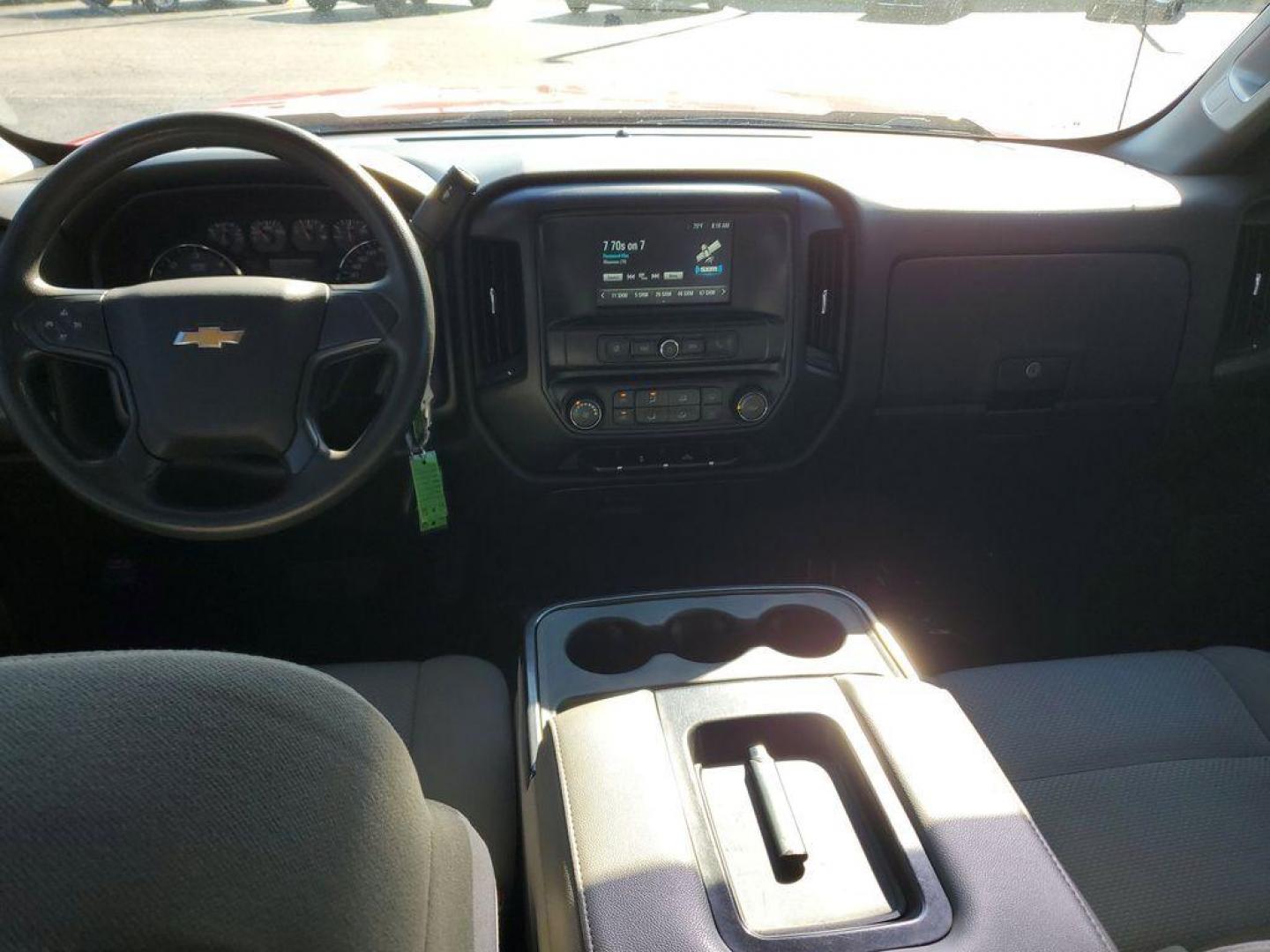 2018 Red Hot /Dark Ash/Jet Black Chevrolet Silverado 1500 Custom Crew Cab 4WD (3GCUKPEC8JG) with an 5.3L V8 OHV 16V engine, 6A transmission, located at 6064 Gull Rd, Kalamazoo, MI, 49048, (269) 222-0088, 42.328388, -85.512924 - For sale: A 2018 Chevrolet Silverado 1500 Custom that perfectly combines power, versatility, and style. This robust truck is equipped with a V8, 5.3L engine, delivering the performance and reliability you need for both work and leisure. Whether you're towing heavy loads or navigating rugged terrain, - Photo#8