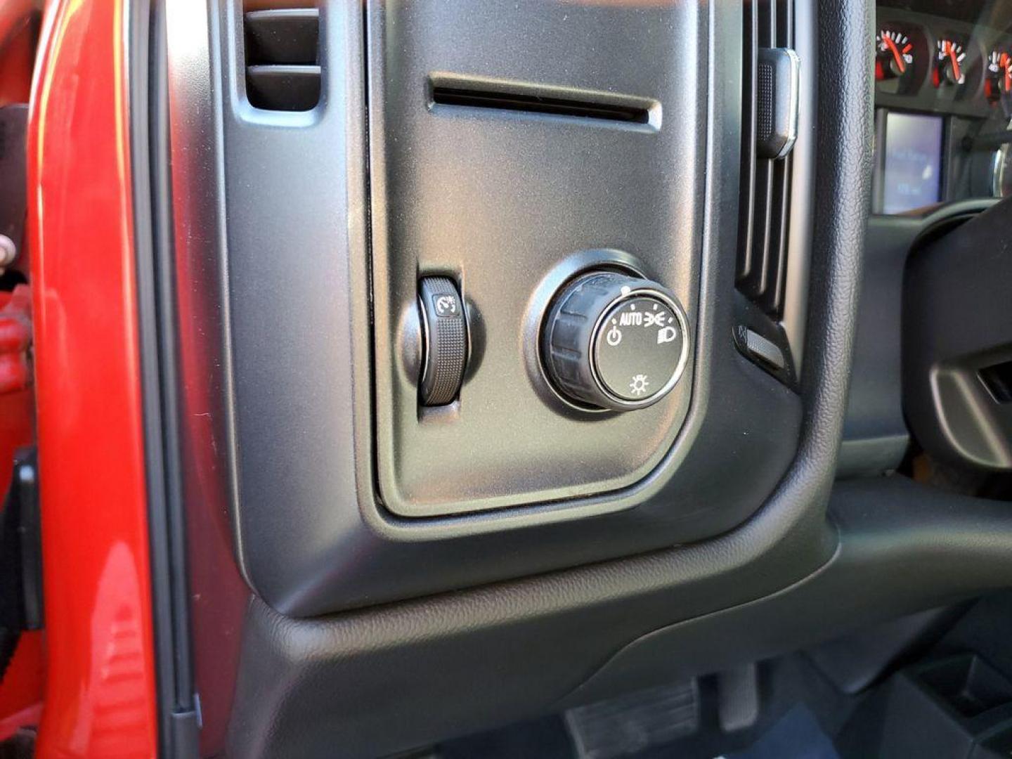 2018 Red Hot /Dark Ash/Jet Black Chevrolet Silverado 1500 Custom Crew Cab 4WD (3GCUKPEC8JG) with an 5.3L V8 OHV 16V engine, 6A transmission, located at 6064 Gull Rd, Kalamazoo, MI, 49048, (269) 222-0088, 42.328388, -85.512924 - For sale: A 2018 Chevrolet Silverado 1500 Custom that perfectly combines power, versatility, and style. This robust truck is equipped with a V8, 5.3L engine, delivering the performance and reliability you need for both work and leisure. Whether you're towing heavy loads or navigating rugged terrain, - Photo#13