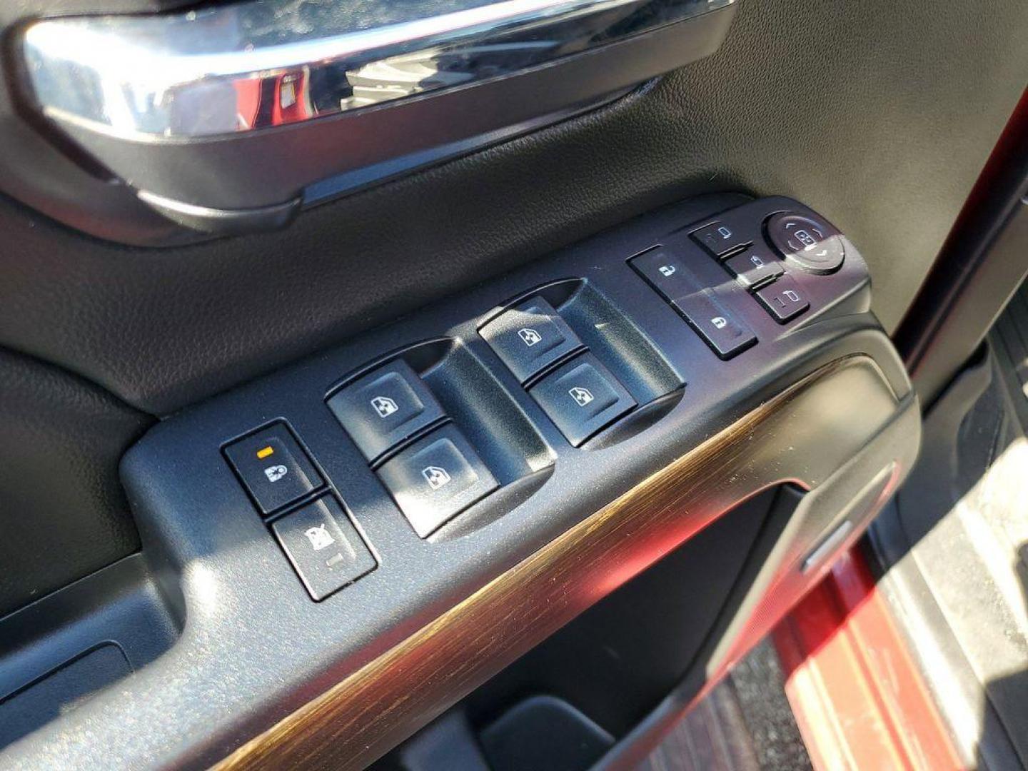 2018 Red Quartz Tintcoat /Jet Black GMC Sierra 1500 Denali Crew Cab Long Box 4WD (3GTU2PEJ9JG) with an 6.2L V8 OHV 16V engine, 6A transmission, located at 6064 Gull Rd, Kalamazoo, MI, 49048, (269) 222-0088, 42.328388, -85.512924 - <b>Vehicle Details</b><br>Discover the power and luxury of the 2018 GMC Sierra 1500 Denali at our dealership. This pre-owned gem comes equipped with a robust V8, 6.2L engine and 4WD, ensuring you have the muscle and traction needed for any adventure or tough job. Step inside to experience true com - Photo#6