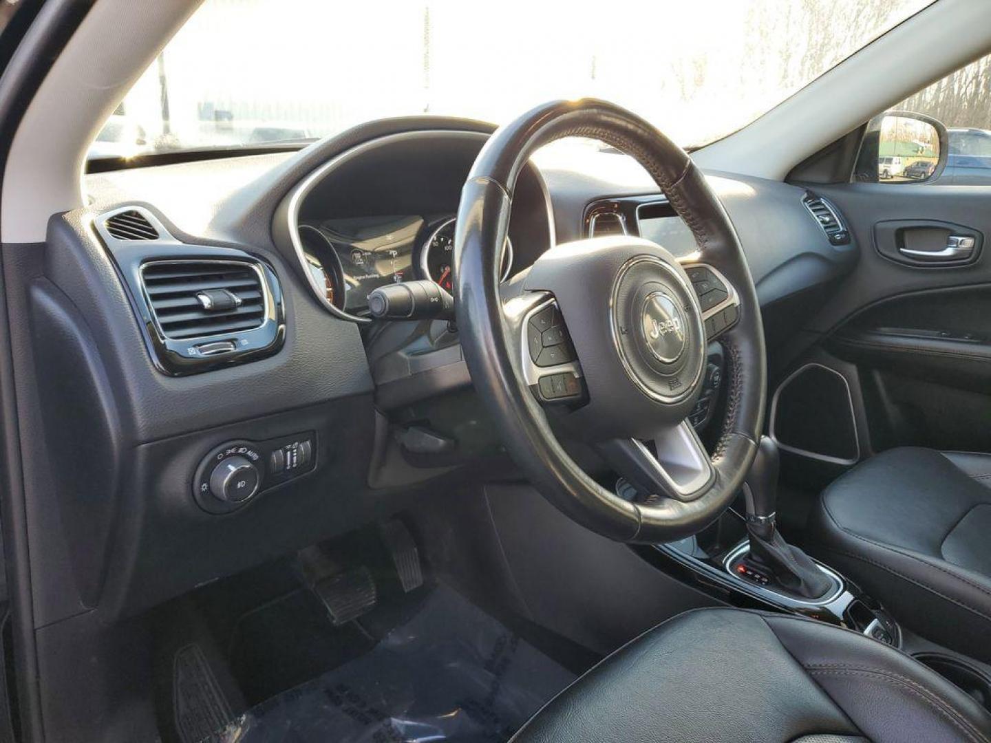 2019 Diamond Black Crystal Pearlcoat /Black Jeep Compass Limited 4WD (3C4NJDCB9KT) with an 2.4L L4 DOHC 16V engine, CVT transmission, located at 6064 Gull Rd, Kalamazoo, MI, 49048, (269) 222-0088, 42.328388, -85.512924 - <b>Vehicle Details</b><br>Introducing the 2019 Jeep Compass Limited, an exceptional choice for those seeking a blend of rugged capability and modern sophistication. This pre-owned vehicle stands out with its impeccable condition, featuring 0 miles on the odometer. Equipped with a robust 4-cylinder, - Photo#15
