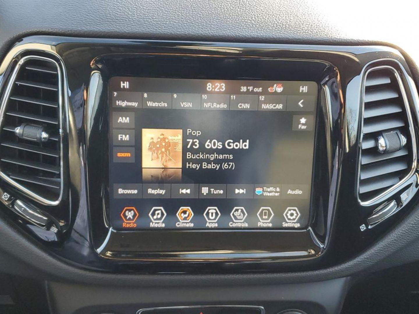 2019 Diamond Black Crystal Pearlcoat /Black Jeep Compass Limited 4WD (3C4NJDCB9KT) with an 2.4L L4 DOHC 16V engine, CVT transmission, located at 6064 Gull Rd, Kalamazoo, MI, 49048, (269) 222-0088, 42.328388, -85.512924 - <b>Vehicle Details</b><br>Introducing the 2019 Jeep Compass Limited, an exceptional choice for those seeking a blend of rugged capability and modern sophistication. This pre-owned vehicle stands out with its impeccable condition, featuring 0 miles on the odometer. Equipped with a robust 4-cylinder, - Photo#21