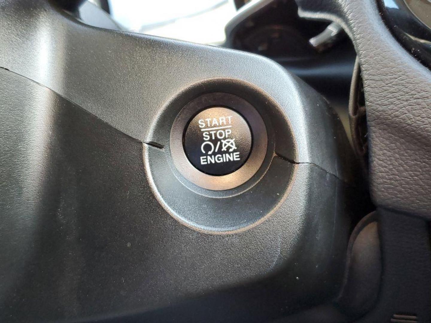 2019 Diamond Black Crystal Pearlcoat /Black Jeep Compass Limited 4WD (3C4NJDCB9KT) with an 2.4L L4 DOHC 16V engine, CVT transmission, located at 6064 Gull Rd, Kalamazoo, MI, 49048, (269) 222-0088, 42.328388, -85.512924 - <b>Vehicle Details</b><br>Introducing the 2019 Jeep Compass Limited, an exceptional choice for those seeking a blend of rugged capability and modern sophistication. This pre-owned vehicle stands out with its impeccable condition, featuring 0 miles on the odometer. Equipped with a robust 4-cylinder, - Photo#25