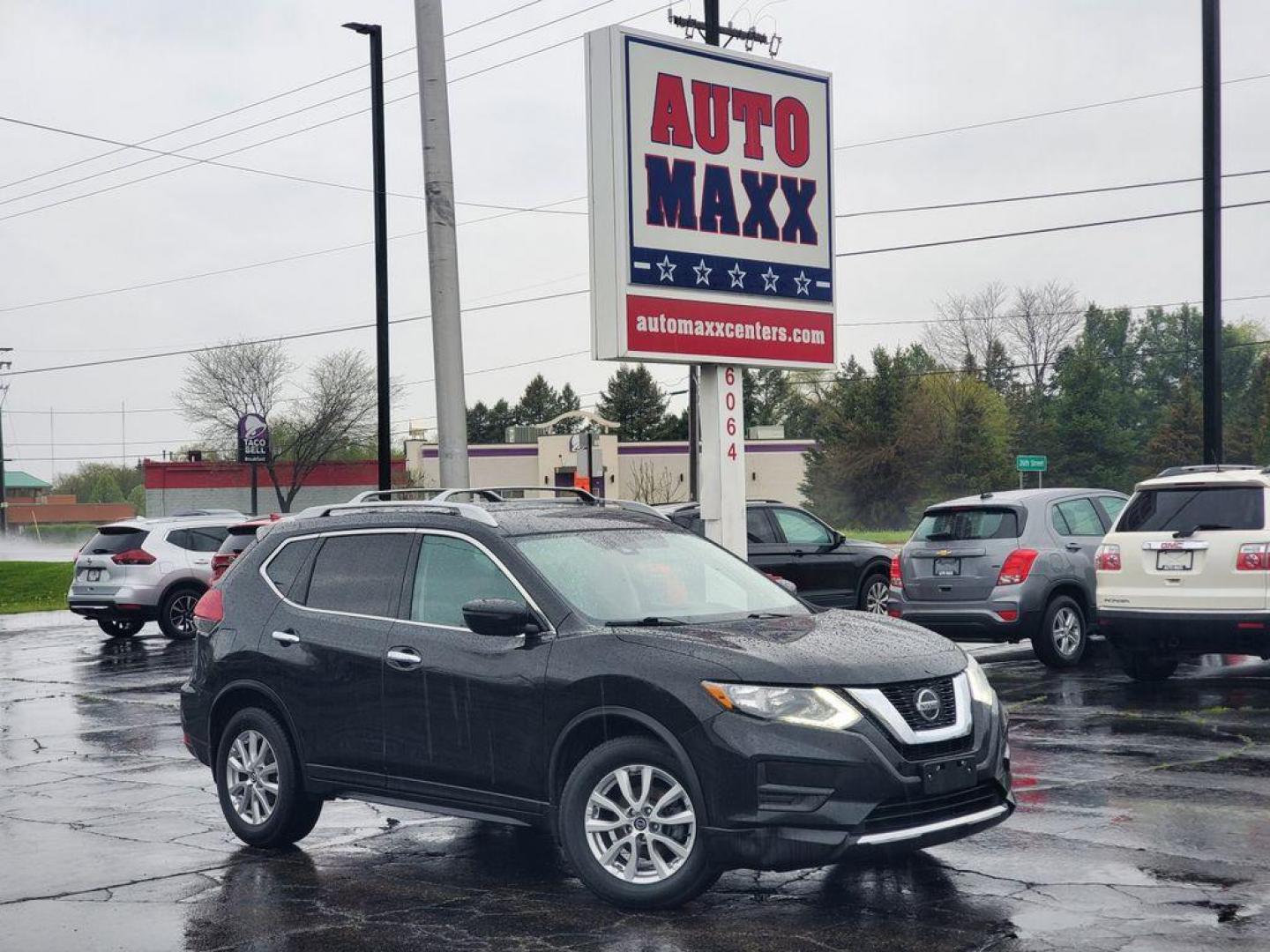 2019 Magnetic Black Pearl /Charcoal Nissan Rogue SV 2WD (5N1AT2MT4KC) with an 2.5L L4 DOHC 16V engine, CVT transmission, located at 6064 Gull Rd, Kalamazoo, MI, 49048, (269) 222-0088, 42.328388, -85.512924 - <b>Vehicle Details</b><br>Discover the pristine quality of the 2019 Nissan Rogue S, a remarkable blend of style, efficiency, and advanced technology. This meticulously maintained vehicle, with an astonishing 0 miles, offers the reliability and peace of mind you've been searching for. Equipped with a - Photo#0
