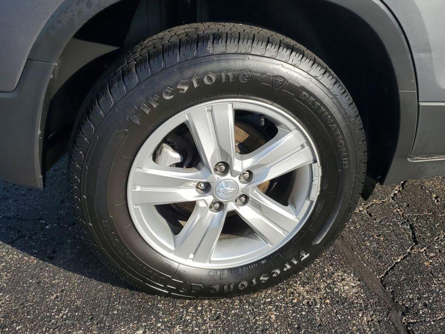 2020 Satin Steel Metallic /Jet Black Chevrolet Trax LS AWD (3GNCJNSB3LL) with an 1.4L L4 DOHC 16V engine, 6A transmission, located at 6064 Gull Rd, Kalamazoo, MI, 49048, (269) 222-0088, 42.328388, -85.512924 - Unleash your adventurous spirit with this pristine 2020 Chevrolet Trax LS, a dynamic compact SUV designed to elevate every journey! With an astonishing 0 miles on the odometer, this vehicle is practically brand new, ready to hit the road with you at the helm. Equipped with a robust AWD system, the C - Photo#4