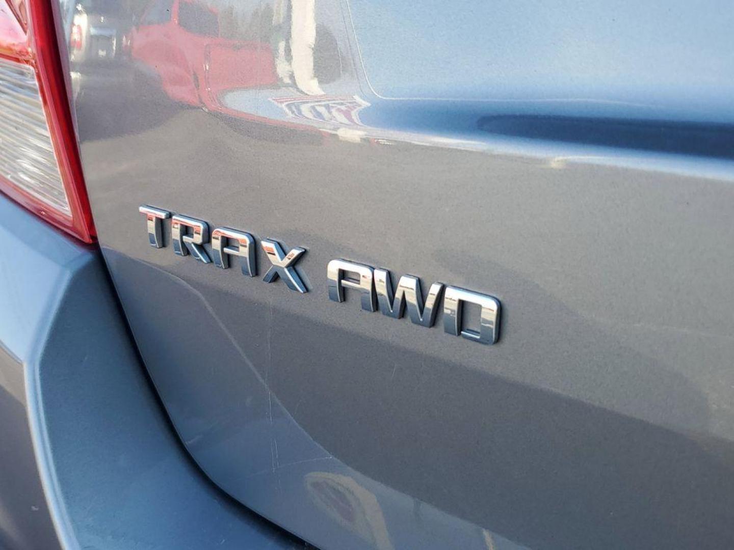 2020 Satin Steel Metallic /Jet Black Chevrolet Trax LS AWD (3GNCJNSB3LL) with an 1.4L L4 DOHC 16V engine, 6A transmission, located at 6064 Gull Rd, Kalamazoo, MI, 49048, (269) 222-0088, 42.328388, -85.512924 - Unleash your adventurous spirit with this pristine 2020 Chevrolet Trax LS, a dynamic compact SUV designed to elevate every journey! With an astonishing 0 miles on the odometer, this vehicle is practically brand new, ready to hit the road with you at the helm. Equipped with a robust AWD system, the C - Photo#5