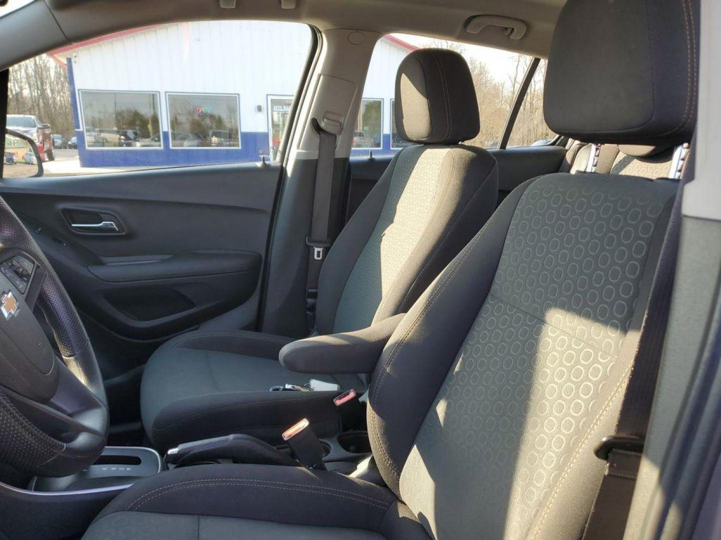 2020 Satin Steel Metallic /Jet Black Chevrolet Trax LS AWD (3GNCJNSB3LL) with an 1.4L L4 DOHC 16V engine, 6A transmission, located at 6064 Gull Rd, Kalamazoo, MI, 49048, (269) 222-0088, 42.328388, -85.512924 - Unleash your adventurous spirit with this pristine 2020 Chevrolet Trax LS, a dynamic compact SUV designed to elevate every journey! With an astonishing 0 miles on the odometer, this vehicle is practically brand new, ready to hit the road with you at the helm. Equipped with a robust AWD system, the C - Photo#12