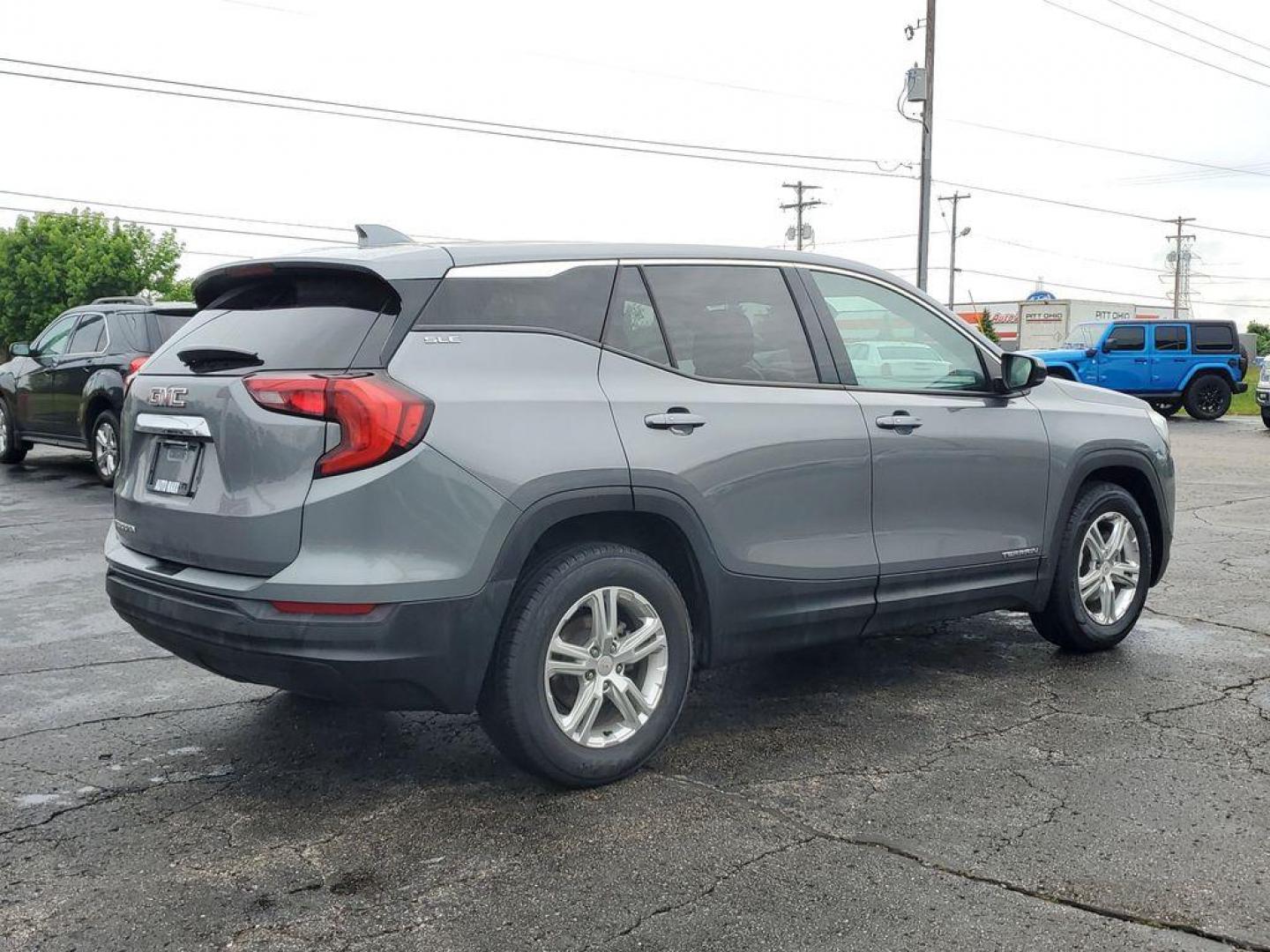 2020 Satin Steel Metallic /Jet Black GMC Terrain SLE (3GKALMEV1LL) with an 1.4L L4 DOHC 16V TURBO engine, 6A transmission, located at 6064 Gull Rd, Kalamazoo, MI, 49048, (269) 222-0088, 42.328388, -85.512924 - <b>Vehicle Details</b><br>Discover exceptional value with our pristine 2020 GMC Terrain SLE, a remarkable SUV that combines style, efficiency, and advanced technology. With an impressive 0 miles on the odometer, this vehicle is practically brand-new and ready to hit the road. Under the hood, you'll - Photo#3