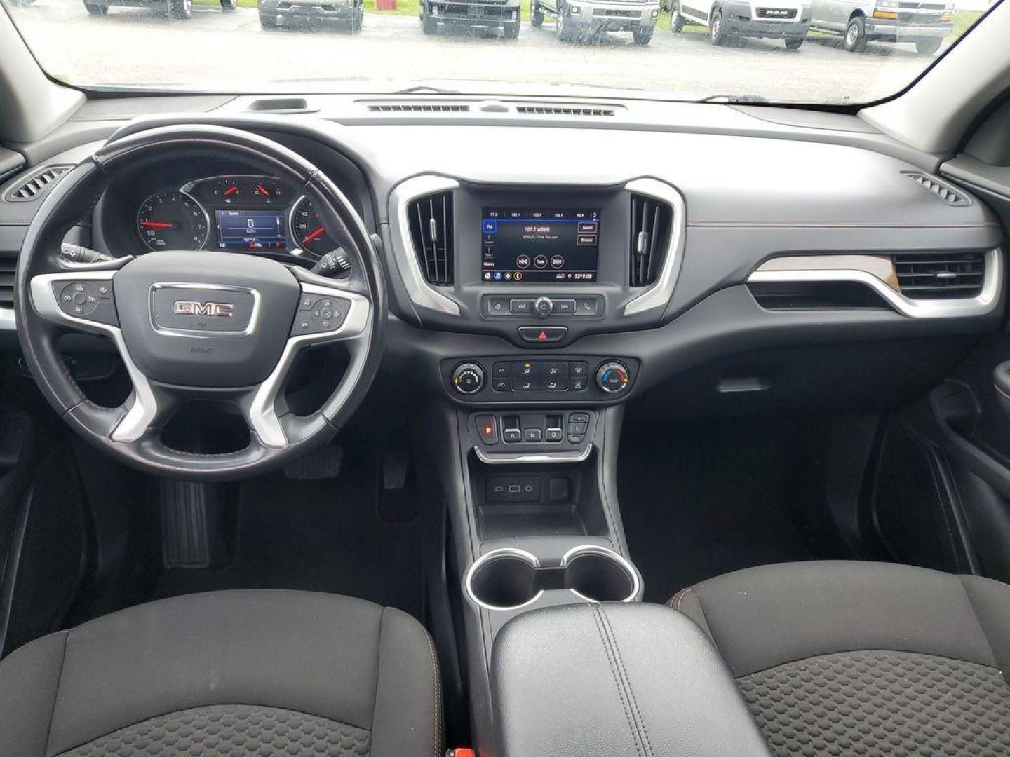 2020 Satin Steel Metallic /Jet Black GMC Terrain SLE (3GKALMEV1LL) with an 1.4L L4 DOHC 16V TURBO engine, 6A transmission, located at 6064 Gull Rd, Kalamazoo, MI, 49048, (269) 222-0088, 42.328388, -85.512924 - <b>Vehicle Details</b><br>Discover exceptional value with our pristine 2020 GMC Terrain SLE, a remarkable SUV that combines style, efficiency, and advanced technology. With an impressive 0 miles on the odometer, this vehicle is practically brand-new and ready to hit the road. Under the hood, you'll - Photo#8