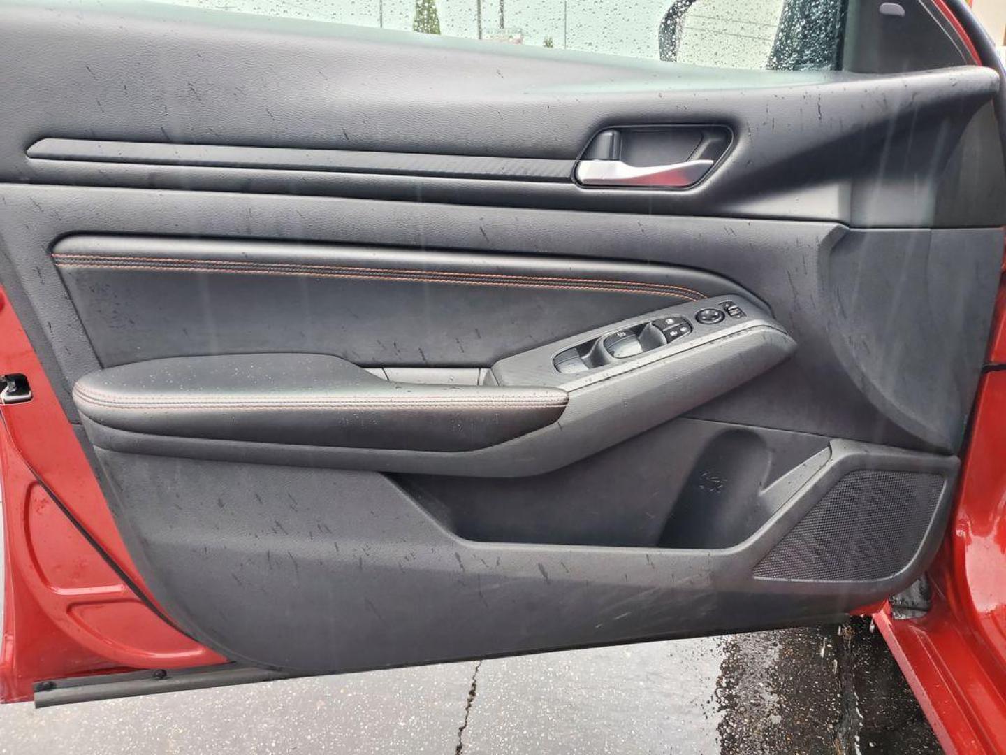 2020 Scarlet Ember Tintcoat /Sport Nissan Altima 2.5 SR (1N4BL4CV7LN) with an 2.5L L4 DOHC 16V engine, CVT transmission, located at 6064 Gull Rd, Kalamazoo, MI, 49048, (269) 222-0088, 42.328388, -85.512924 - <b>Vehicle Details</b><br>Discover the unparalleled blend of style, performance, and technology with the 2020 Nissan Altima 2.5 SR. This sophisticated sedan, featuring a pristine 0 miles, offers an exceptional driving experience with its efficient and dynamic 4-cylinder, 2.5L engine. Equipped with f - Photo#10