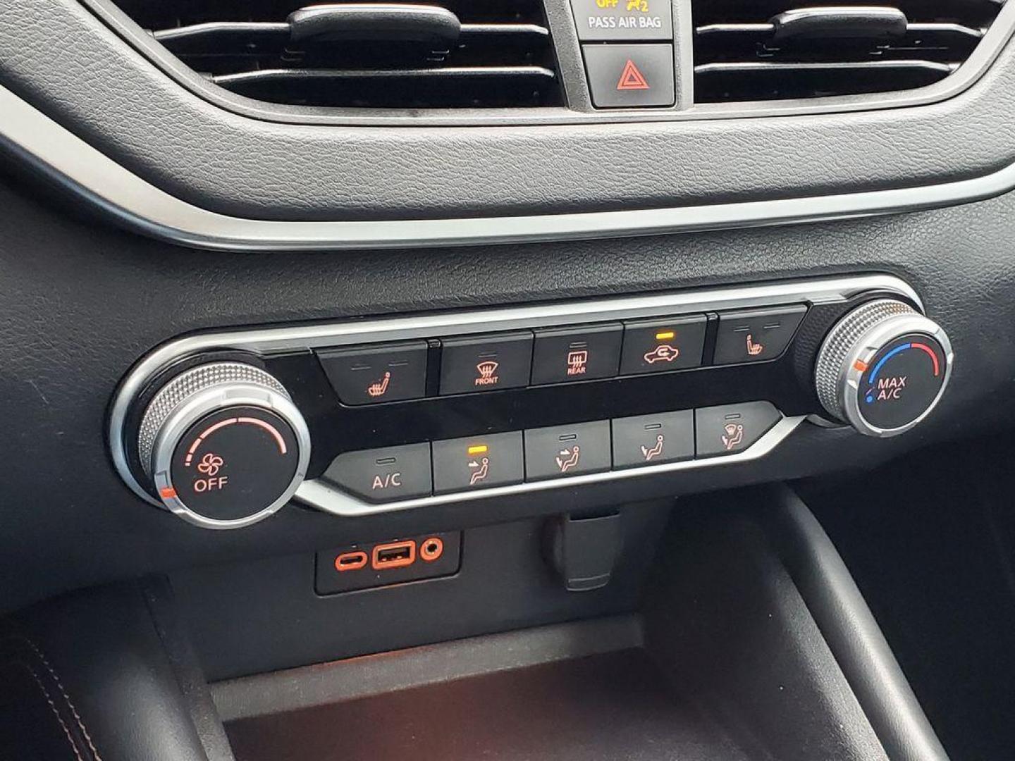 2020 Scarlet Ember Tintcoat /Sport Nissan Altima 2.5 SR (1N4BL4CV7LN) with an 2.5L L4 DOHC 16V engine, CVT transmission, located at 6064 Gull Rd, Kalamazoo, MI, 49048, (269) 222-0088, 42.328388, -85.512924 - <b>Vehicle Details</b><br>Discover the unparalleled blend of style, performance, and technology with the 2020 Nissan Altima 2.5 SR. This sophisticated sedan, featuring a pristine 0 miles, offers an exceptional driving experience with its efficient and dynamic 4-cylinder, 2.5L engine. Equipped with f - Photo#20