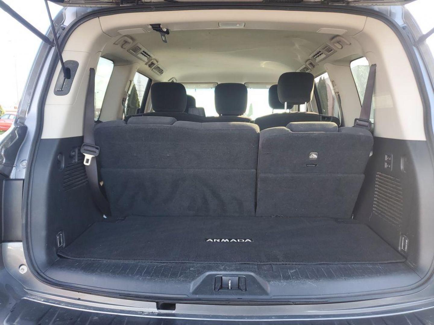 2020 Gun Metallic /BLACK Nissan Armada SL AWD (JN8AY2NC8LX) with an 5.6L V8 DOHC 32V engine, 7A transmission, located at 6064 Gull Rd, Kalamazoo, MI, 49048, (269) 222-0088, 42.328388, -85.512924 - Discover the power and versatility of the 2020 Nissan Armada, now available at an unbeatable price. This exceptional full-size SUV is equipped with a robust 4WD system and a commanding V8, 5.6L engine, delivering impressive performance both on and off the road. Whether you're navigating city streets - Photo#6