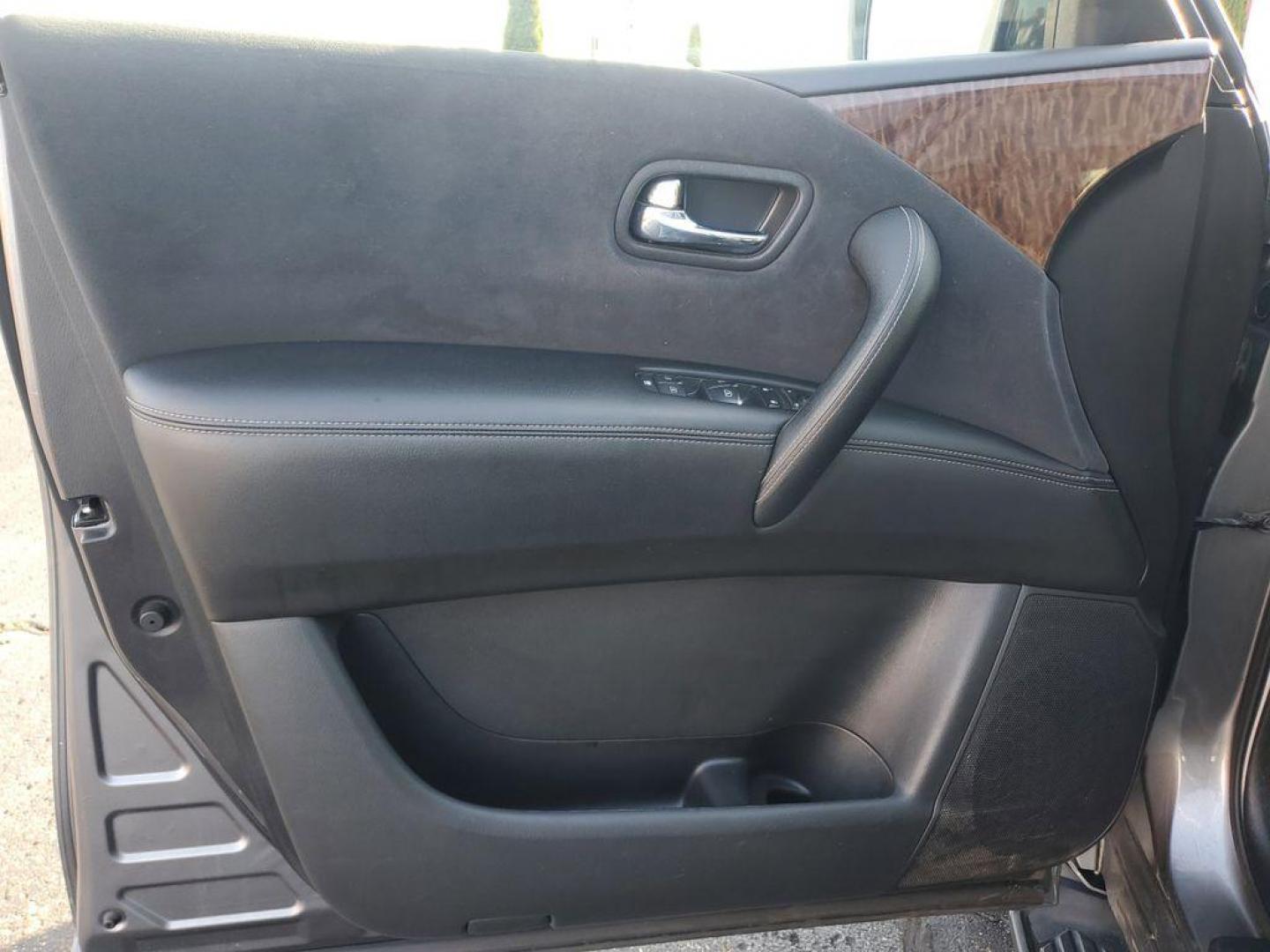 2020 Gun Metallic /BLACK Nissan Armada SL AWD (JN8AY2NC8LX) with an 5.6L V8 DOHC 32V engine, 7A transmission, located at 6064 Gull Rd, Kalamazoo, MI, 49048, (269) 222-0088, 42.328388, -85.512924 - Discover the power and versatility of the 2020 Nissan Armada, now available at an unbeatable price. This exceptional full-size SUV is equipped with a robust 4WD system and a commanding V8, 5.6L engine, delivering impressive performance both on and off the road. Whether you're navigating city streets - Photo#13