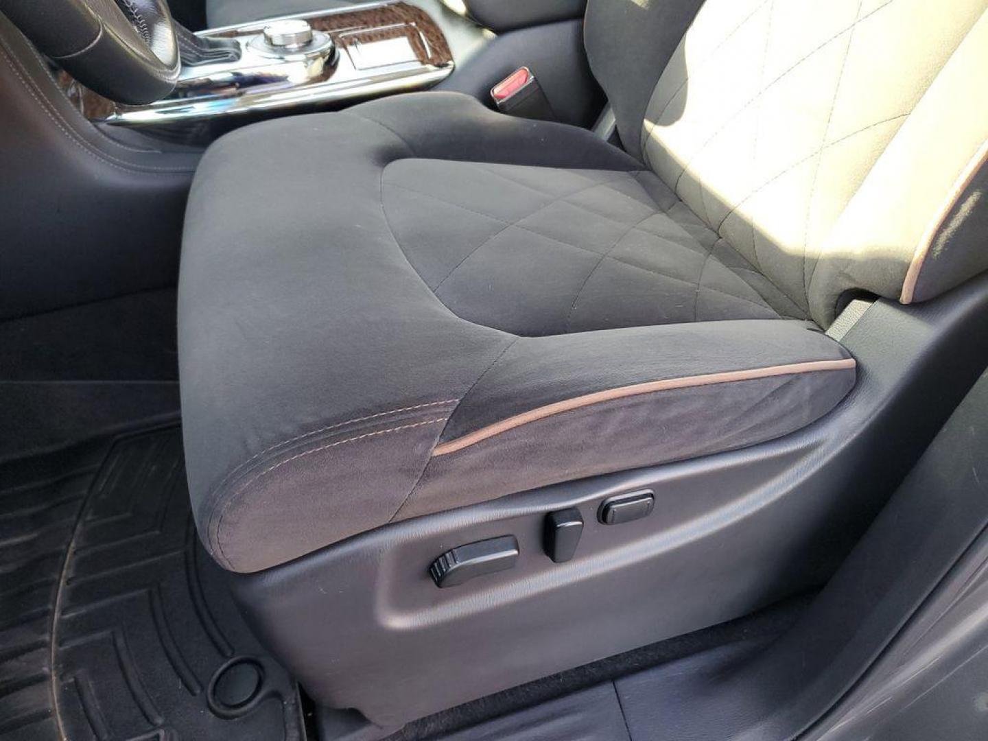 2020 Gun Metallic /BLACK Nissan Armada SL AWD (JN8AY2NC8LX) with an 5.6L V8 DOHC 32V engine, 7A transmission, located at 6064 Gull Rd, Kalamazoo, MI, 49048, (269) 222-0088, 42.328388, -85.512924 - Discover the power and versatility of the 2020 Nissan Armada, now available at an unbeatable price. This exceptional full-size SUV is equipped with a robust 4WD system and a commanding V8, 5.6L engine, delivering impressive performance both on and off the road. Whether you're navigating city streets - Photo#15