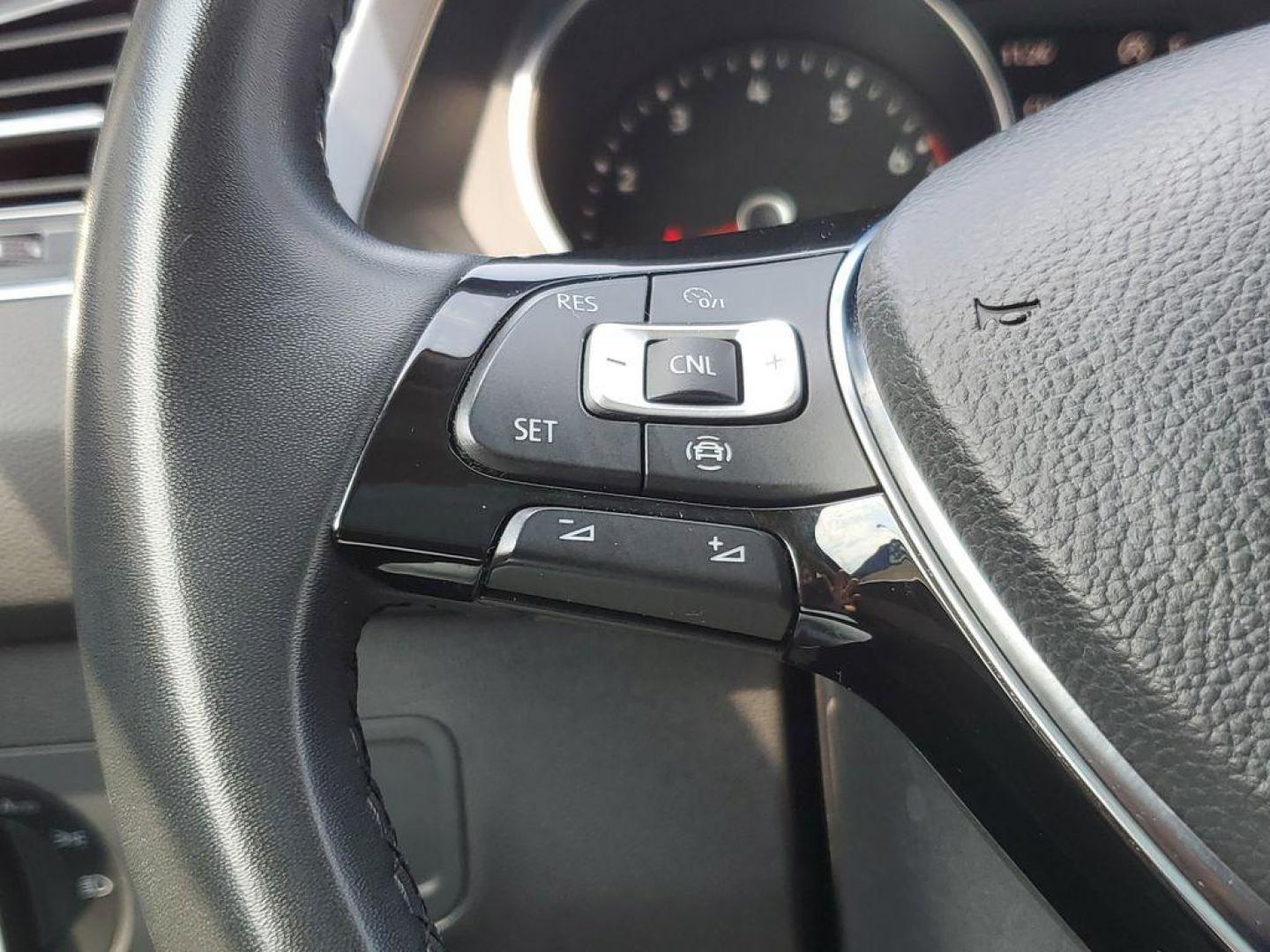 2020 Platinum Gray Metallic /Storm Gray Volkswagen Tiguan SEL (3VV3B7AX0LM) with an 2.0L L4 DOHC 16V TURBO engine, 8A transmission, located at 234 Columbia Ave, Battle Creek, MI, 49015, (269) 222-0088, 42.298264, -85.192543 - Get ready to elevate your driving experience with this exceptional 2020 Volkswagen Tiguan! This sleek and stylish SUV is perfect for those who crave a blend of performance, comfort, and technology. Powered by a robust 4-cylinder, 2.0L engine, this Volkswagen Tiguan delivers impressive efficiency and - Photo#13