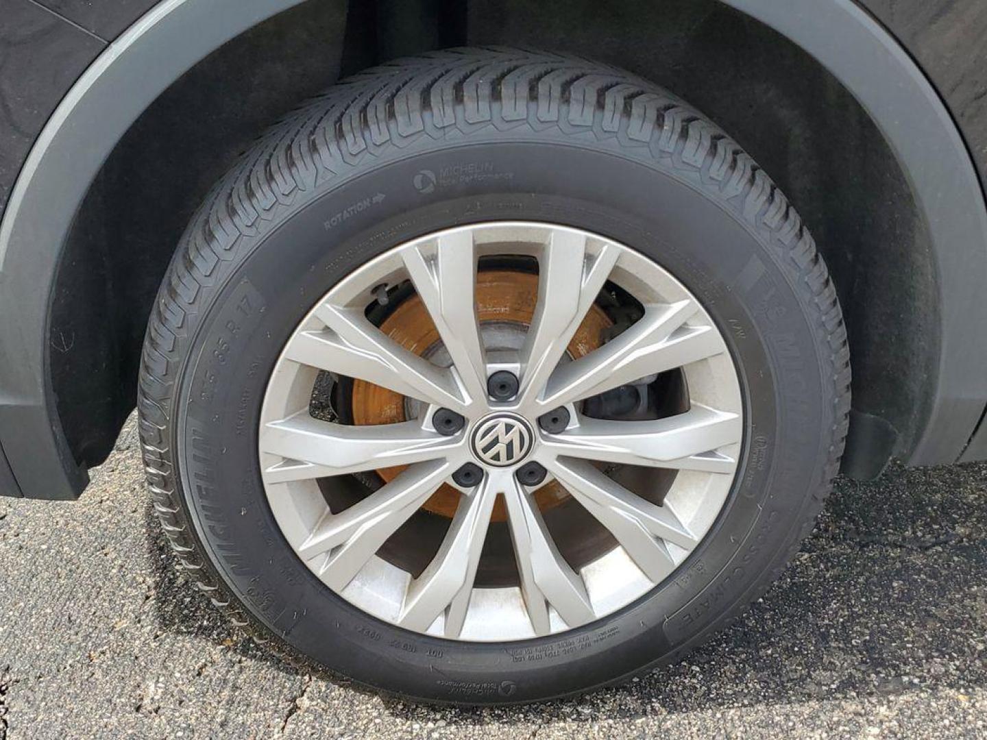 2020 Deep Black Pearl /Storm Gray Volkswagen Tiguan S 4Motion (3VV0B7AX6LM) with an 2.0L L4 DOHC 16V TURBO engine, 8A transmission, located at 6064 Gull Rd, Kalamazoo, MI, 49048, (269) 222-0088, 42.328388, -85.512924 - For sale: a 2020 Volkswagen Tiguan S 4Motion, a perfect blend of style, versatility, and reliability. This exceptional AWD SUV is powered by a robust 4-cylinder, 2.0L engine, offering a smooth and efficient driving experience. With a CARFAX Clean Report, this vehicle assures peace of mind and a hist - Photo#4