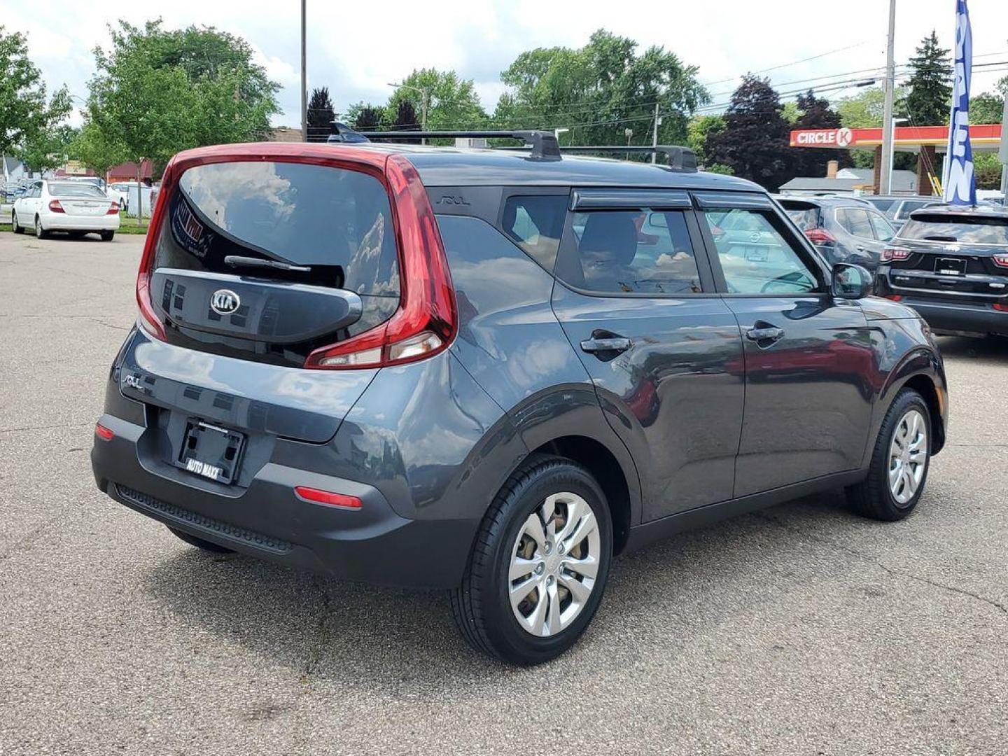 2021 Gravity Gray /Black Kia Soul LX CVT (KNDJ23AU4M7) with an 2.0L L4 DOHC 16V engine, CVT transmission, located at 234 Columbia Ave, Battle Creek, MI, 49015, (269) 222-0088, 42.298264, -85.192543 - <b>Vehicle Details</b><br>Discover the perfect blend of style, efficiency, and modern technology with this 2021 Kia Soul LX. Designed to make a statement on the road, this compact crossover offers a unique and bold exterior that captures attention with its distinctive silhouette and eye-catching det - Photo#1