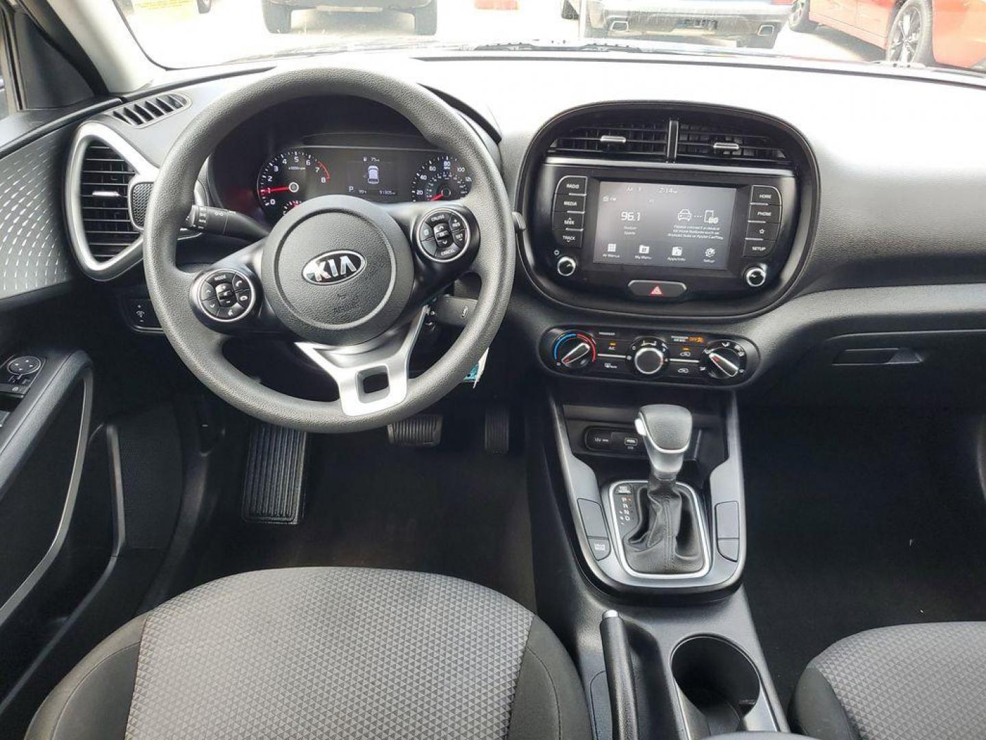 2021 Gravity Gray /Black Kia Soul LX CVT (KNDJ23AU4M7) with an 2.0L L4 DOHC 16V engine, CVT transmission, located at 234 Columbia Ave, Battle Creek, MI, 49015, (269) 222-0088, 42.298264, -85.192543 - <b>Vehicle Details</b><br>Discover the perfect blend of style, efficiency, and modern technology with this 2021 Kia Soul LX. Designed to make a statement on the road, this compact crossover offers a unique and bold exterior that captures attention with its distinctive silhouette and eye-catching det - Photo#24