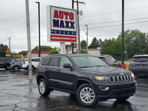 2022 Jeep Grand Cherokee Laredo E 4WD