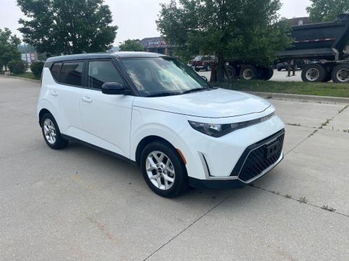 2023 Kia Soul LX CVT