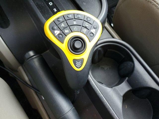 2010 Dark Charcoal /Dark Khaki/Medium Khaki Jeep Wrangler Rubicon (1J4BA6D15AL) with an 3.8L V6 SMPI engine, Automatic transmission, located at 6064 Gull Rd, Kalamazoo, MI, 49048, (269) 222-0088, 42.328388, -85.512924- Photo#5