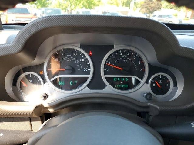 2010 Dark Charcoal /Dark Khaki/Medium Khaki Jeep Wrangler Rubicon (1J4BA6D15AL) with an 3.8L V6 SMPI engine, Automatic transmission, located at 6064 Gull Rd, Kalamazoo, MI, 49048, (269) 222-0088, 42.328388, -85.512924- Photo#13