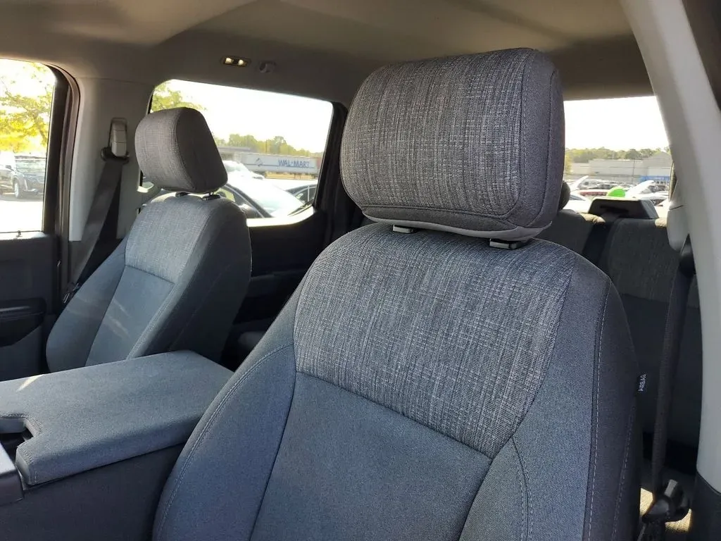 2021 Carbonized Grey Metallic /Black/Medium Dark Slate Ford F-150 XLT (1FTEW1EB3MF) with an V6, 3.3L engine, 10-speed automatic transmission, located at 6064 Gull Rd, Kalamazoo, MI, 49048, (269) 222-0088, 42.328388, -85.512924 - **Unleash Your Adventures with the 2021 Ford F-150 King Ranch SuperCrew!**<br /> <br /> If you're searching for a powerful, reliable, and stylish pickup that fits seamlessly into your adventurous lifestyle, look no further than this stunning 2021 Ford F-150 King Ranch SuperCrew available at AutoMaxx - Photo#11