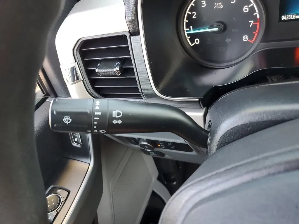 2021 Carbonized Grey Metallic /Black/Medium Dark Slate Ford F-150 XLT (1FTEW1EB3MF) with an V6, 3.3L engine, 10-speed automatic transmission, located at 6064 Gull Rd, Kalamazoo, MI, 49048, (269) 222-0088, 42.328388, -85.512924 - **Unleash Your Adventures with the 2021 Ford F-150 King Ranch SuperCrew!**<br /> <br /> If you're searching for a powerful, reliable, and stylish pickup that fits seamlessly into your adventurous lifestyle, look no further than this stunning 2021 Ford F-150 King Ranch SuperCrew available at AutoMaxx - Photo#15