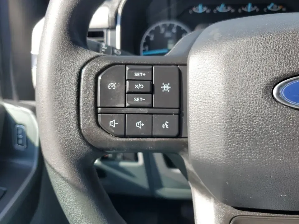 2021 White Ford F-150 (1FTFW1E83MF) with an 3.5L V6 EcoBoost engine, Automatic transmission, located at 6064 Gull Rd, Kalamazoo, MI, 49048, (269) 222-0088, 42.328388, -85.512924- Photo#30