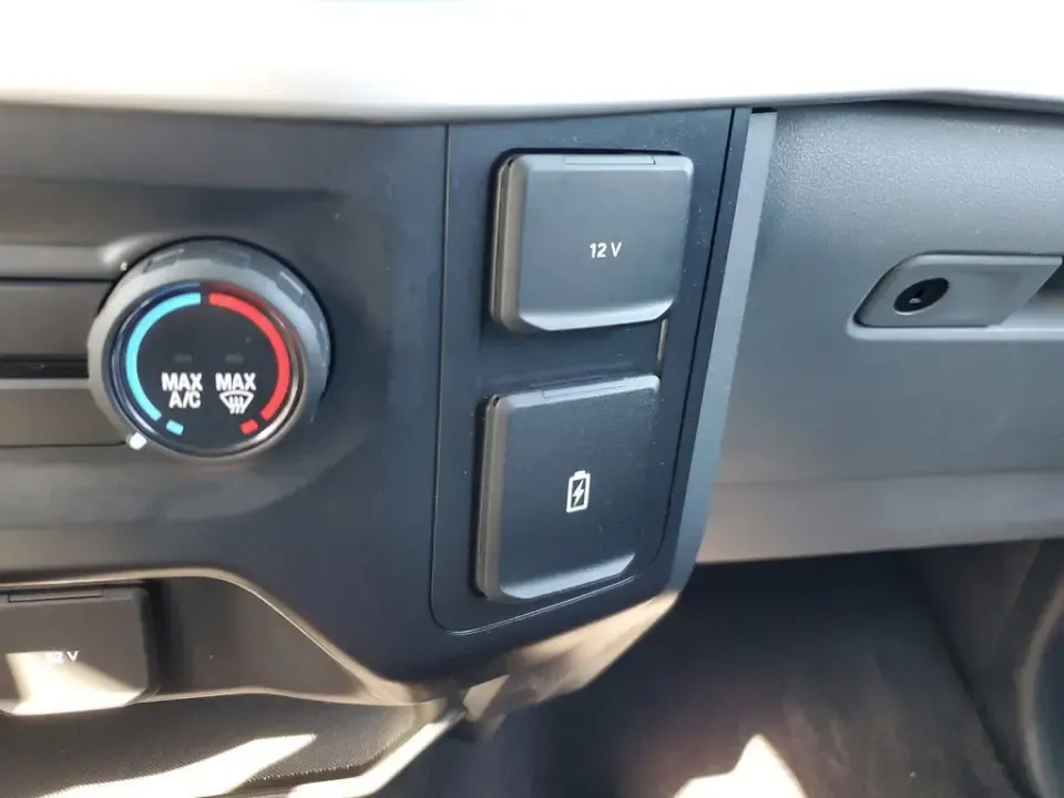 2021 White Ford F-150 (1FTFW1E83MF) with an 3.5L V6 EcoBoost engine, Automatic transmission, located at 6064 Gull Rd, Kalamazoo, MI, 49048, (269) 222-0088, 42.328388, -85.512924- Photo#46