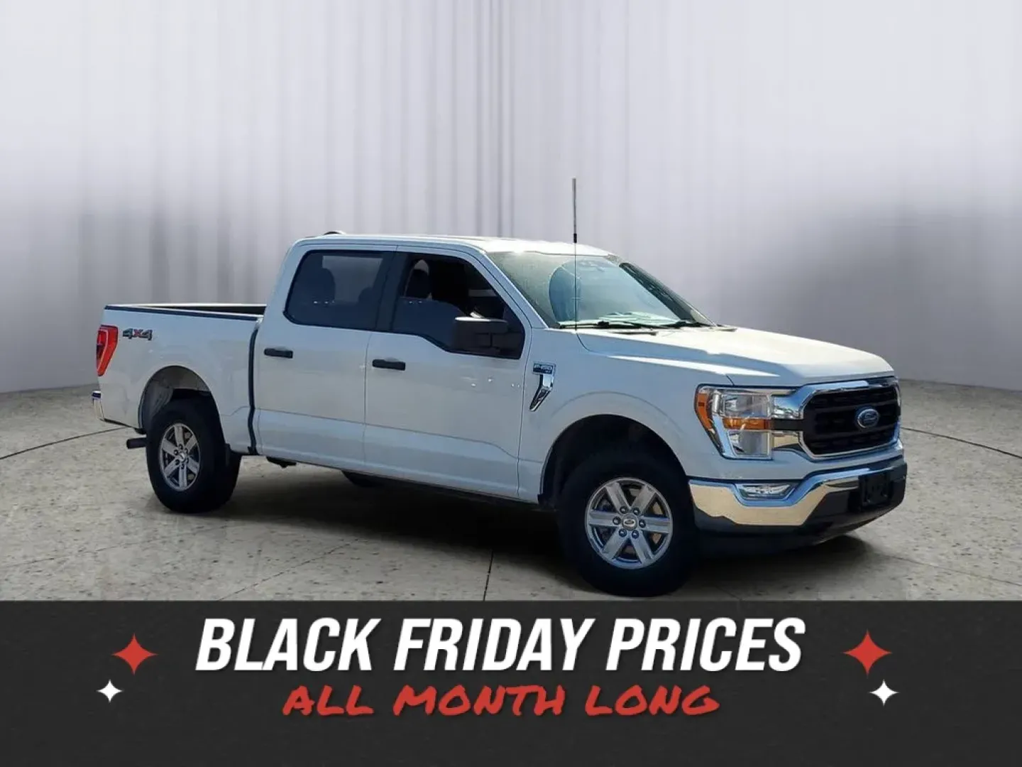 2021 Oxford White /Black/Medium Dark Slate Ford F-150 XLT (1FTFW1E83MF) with an V6, 3.5L engine, 10-speed automatic transmission, located at 6064 Gull Rd, Kalamazoo, MI, 49048, (269) 222-0088, 42.328388, -85.512924 - **Unleash Your Adventure with the 2021 Ford F-150 Lariat SuperCrew in Battle Creek, MI!**<br /> <br /> Are you ready to elevate your lifestyle with a powerful pickup? The 2021 Ford F-150 Lariat SuperCrew is your perfect companion for weekend adventures, family outings, or simply navigating daily com - Photo#0