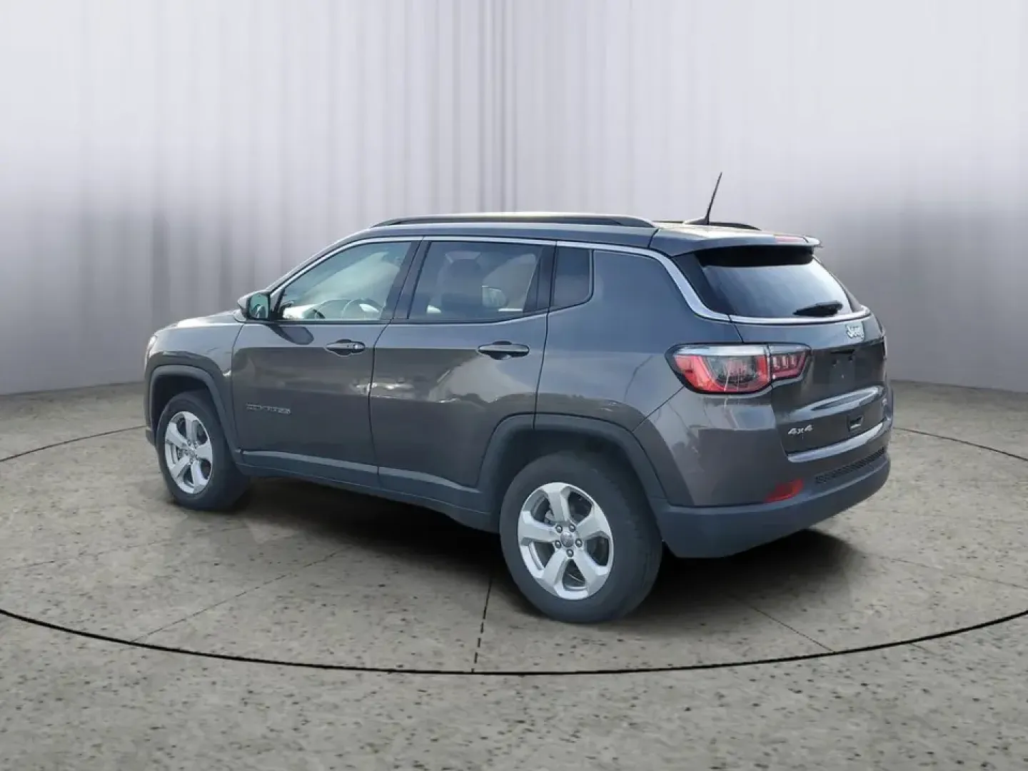 2020 Granite Crystal Metallic Clearcoat /Black Jeep Compass Latitude (3C4NJDBB5LT) with an 4 Cyl, 2.4L engine, 9-speed automatic transmission, located at 6064 Gull Rd, Kalamazoo, MI, 49048, (269) 222-0088, 42.328388, -85.512924 - Discover Adventure with the 2020 Jeep Compass Latitude 4WD Perfect for Your Next Journey!<br /> <br /> Are you ready to embrace new adventures while enjoying the comfort of a reliable SUV? Look no further than this stunning 2020 Jeep Compass Latitude 4WD, now available at AutoMaxx - Kalamazoo. Loca- Photo#2
