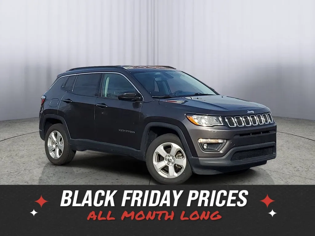 photo of 2020 Jeep Compass Latitude 4WD