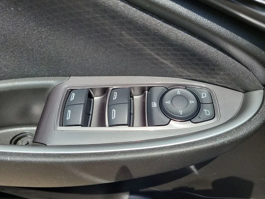 2023 Dark Ash Metallic /Jet Black Chevrolet Malibu LT (1G1ZD5ST2PF) with an 4 Cyl, 1.5L engine, CVT transmission, located at 6064 Gull Rd, Kalamazoo, MI, 49048, (269) 222-0088, 42.328388, -85.512924 - **Experience the Perfect Blend of Style and Comfort with the 2023 Chevrolet Malibu** <br /> <br /> If you're searching for a vehicle that seamlessly fits into your busy lifestyle, look no further than this stunning 2023 Chevrolet Malibu, now available at AutoMaxx - Battle Creek. This sleek sedan is - Photo#11