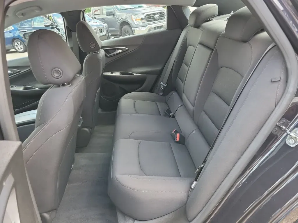 2023 Dark Ash Metallic /Jet Black Chevrolet Malibu LT (1G1ZD5ST2PF) with an 4 Cyl, 1.5L engine, CVT transmission, located at 6064 Gull Rd, Kalamazoo, MI, 49048, (269) 222-0088, 42.328388, -85.512924 - **Experience the Perfect Blend of Style and Comfort with the 2023 Chevrolet Malibu** <br /> <br /> If you're searching for a vehicle that seamlessly fits into your busy lifestyle, look no further than this stunning 2023 Chevrolet Malibu, now available at AutoMaxx - Battle Creek. This sleek sedan is - Photo#22