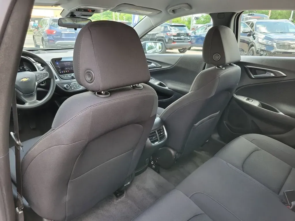 2023 Dark Ash Metallic /Jet Black Chevrolet Malibu LT (1G1ZD5ST2PF) with an 4 Cyl, 1.5L engine, CVT transmission, located at 6064 Gull Rd, Kalamazoo, MI, 49048, (269) 222-0088, 42.328388, -85.512924 - **Experience the Perfect Blend of Style and Comfort with the 2023 Chevrolet Malibu** <br /> <br /> If you're searching for a vehicle that seamlessly fits into your busy lifestyle, look no further than this stunning 2023 Chevrolet Malibu, now available at AutoMaxx - Battle Creek. This sleek sedan is - Photo#23