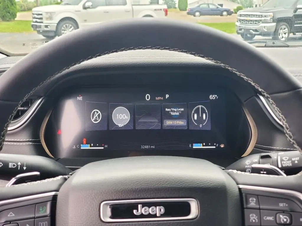 2023 Bright White Clearcoat /Global Black Jeep Grand Cherokee Limited (1C4RJKBG4P8) with an V6, 3.6L engine, 8-speed automatic transmission, located at 6064 Gull Rd, Kalamazoo, MI, 49048, (269) 222-0088, 42.328388, -85.512924 - **Unleash Your Adventurous Spirit with the 2023 Jeep Grand Cherokee L Limited 4WD!**<br /> <br /> Are you ready to elevate your family adventures, road trips, or weekend getaways? The 2023 Jeep Grand Cherokee L Limited 4WD is not just a vehicle; it's your passport to unforgettable experiences. Perfe - Photo#23