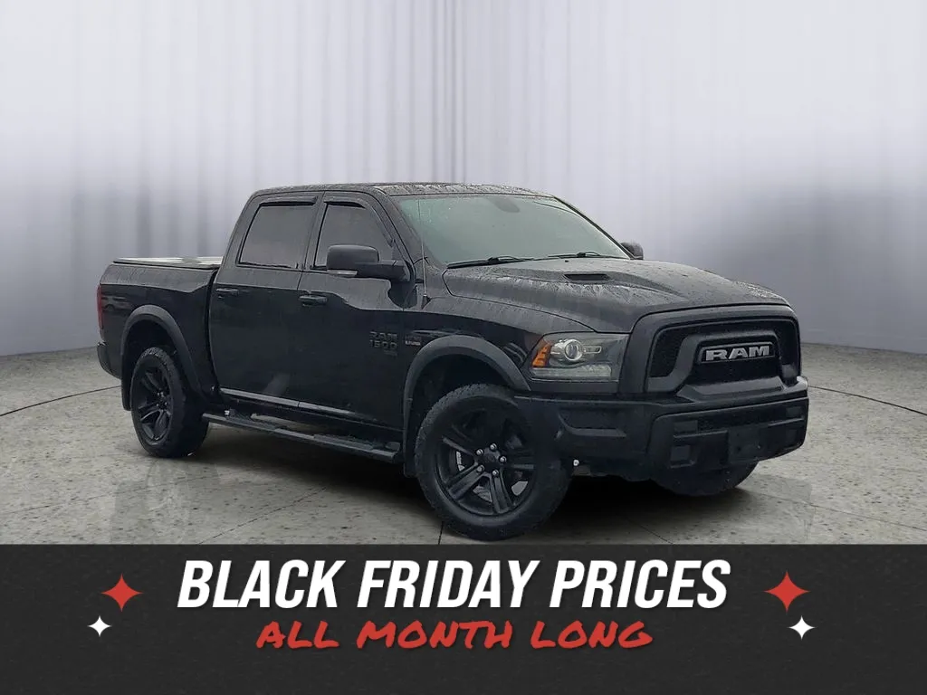 photo of 2021 RAM 1500 Classic Tradesman Crew Cab SWB 4WD