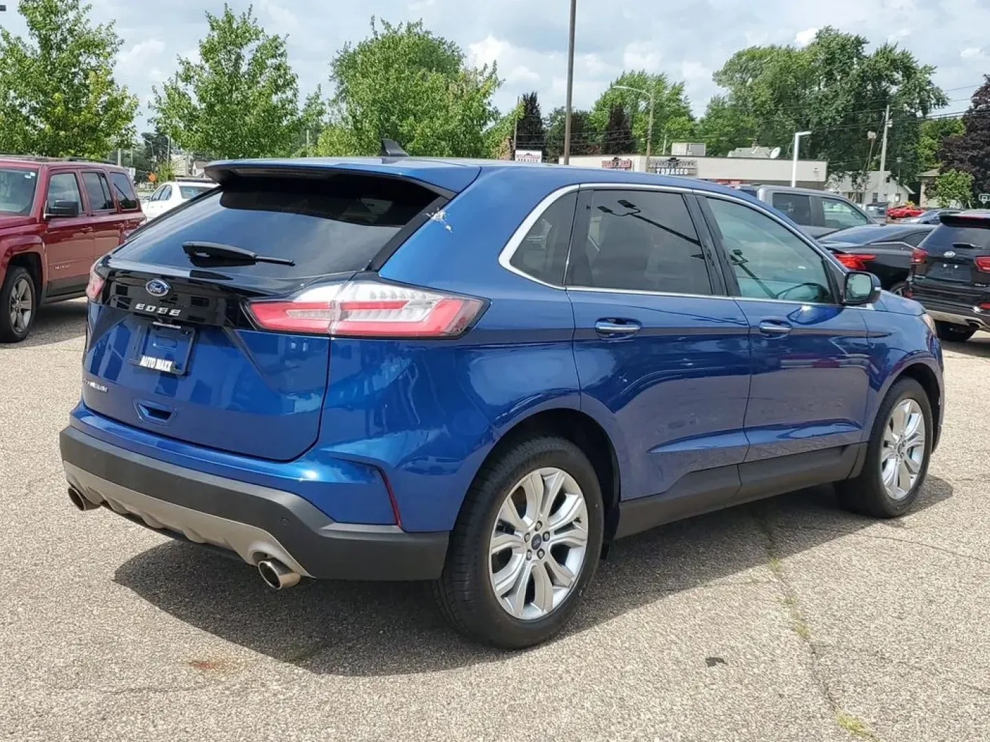 2022 Atlas Blue Metallic /Ebony Ford Edge Titanium (2FMPK4K95NB) with an 4 Cyl, 2.0L engine, 8-speed automatic transmission, located at 6064 Gull Rd, Kalamazoo, MI, 49048, (269) 222-0088, 42.328388, -85.512924 - **Discover the 2022 Ford Edge Titanium: Your Ideal SUV for Family Adventures and Daily Commutes!**<br /> <br /> Are you searching for the perfect balance of style, comfort, and capability? Look no further than this stunning 2022 Ford Edge Titanium, available now at AutoMaxx - Battle Creek! Whether y - Photo#1
