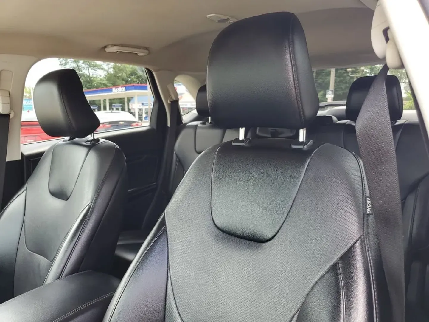 2022 Atlas Blue Metallic /Ebony Ford Edge Titanium (2FMPK4K95NB) with an 4 Cyl, 2.0L engine, 8-speed automatic transmission, located at 6064 Gull Rd, Kalamazoo, MI, 49048, (269) 222-0088, 42.328388, -85.512924 - **Discover the 2022 Ford Edge Titanium: Your Ideal SUV for Family Adventures and Daily Commutes!**<br /> <br /> Are you searching for the perfect balance of style, comfort, and capability? Look no further than this stunning 2022 Ford Edge Titanium, available now at AutoMaxx - Battle Creek! Whether y - Photo#10