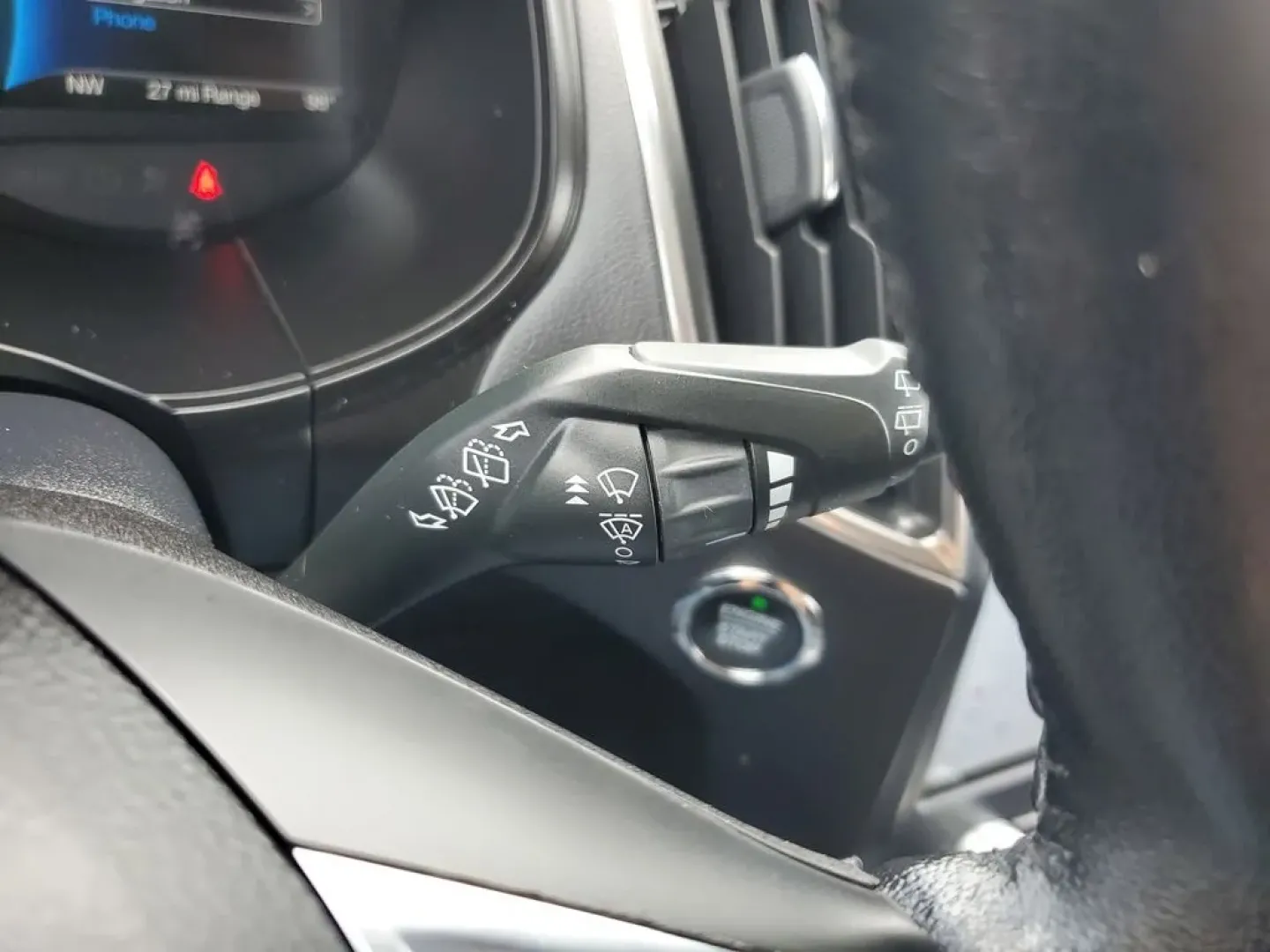 2022 Atlas Blue Metallic /Ebony Ford Edge Titanium (2FMPK4K95NB) with an 4 Cyl, 2.0L engine, 8-speed automatic transmission, located at 6064 Gull Rd, Kalamazoo, MI, 49048, (269) 222-0088, 42.328388, -85.512924 - **Discover the 2022 Ford Edge Titanium: Your Ideal SUV for Family Adventures and Daily Commutes!**<br /> <br /> Are you searching for the perfect balance of style, comfort, and capability? Look no further than this stunning 2022 Ford Edge Titanium, available now at AutoMaxx - Battle Creek! Whether y - Photo#15