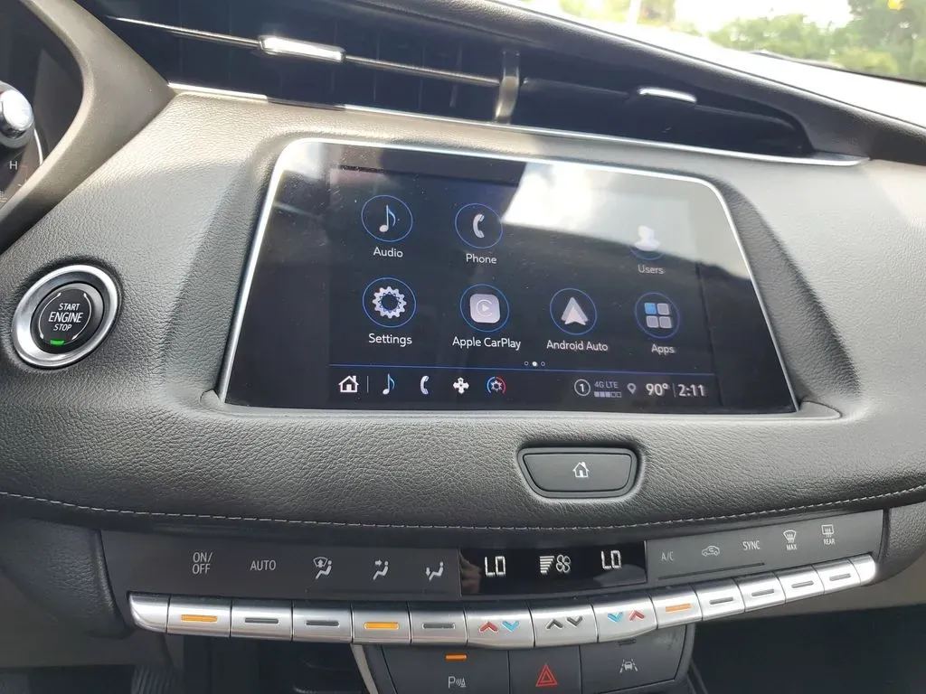 2023 Galactic Gray Metallic /Light Platinum/Jet Black Cadillac XT4 AWD Premium Luxury (1GYFZDR42PF) with an 4 Cyl, 2.0L engine, 9-speed automatic transmission, located at 6064 Gull Rd, Kalamazoo, MI, 49048, (269) 222-0088, 42.328388, -85.512924 - **Experience Luxury and Versatility with the 2023 Cadillac XT4 at AutoMaxx - Battle Creek!**<br /> <br /> Are you in search of an SUV that effortlessly combines luxury, performance, and practicality? Look no further than the stunning 2023 Cadillac XT4, now available at AutoMaxx, your premier pre-own - Photo#19