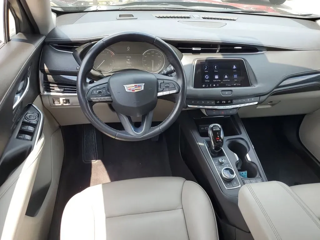 2023 Galactic Gray Metallic /Light Platinum/Jet Black Cadillac XT4 AWD Premium Luxury (1GYFZDR42PF) with an 4 Cyl, 2.0L engine, 9-speed automatic transmission, located at 6064 Gull Rd, Kalamazoo, MI, 49048, (269) 222-0088, 42.328388, -85.512924 - **Experience Luxury and Versatility with the 2023 Cadillac XT4 at AutoMaxx - Battle Creek!**<br /> <br /> Are you in search of an SUV that effortlessly combines luxury, performance, and practicality? Look no further than the stunning 2023 Cadillac XT4, now available at AutoMaxx, your premier pre-own - Photo#29