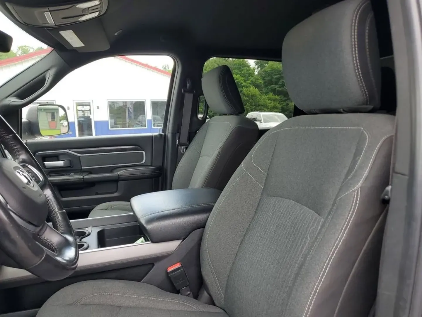 2019 Diamond Black Crystal Pearlcoat /Black Ram 2500 Big Horn (3C6UR5DJ3KG) with an V8, 6.4L engine, 8-speed automatic transmission, located at 6064 Gull Rd, Kalamazoo, MI, 49048, (269) 222-0088, 42.328388, -85.512924 - **Adventure Awaits with the 2019 Ram 2500 Tradesman Crew Cab Your Ultimate Workhorse and Family Companion!**<br /> <br /> Are you ready to elevate your lifestyle with a powerful truck that meets all your needs? The 2019 Ram 2500 Tradesman Crew Cab SWB 4WD is perfect for those who crave adventure, w - Photo#16