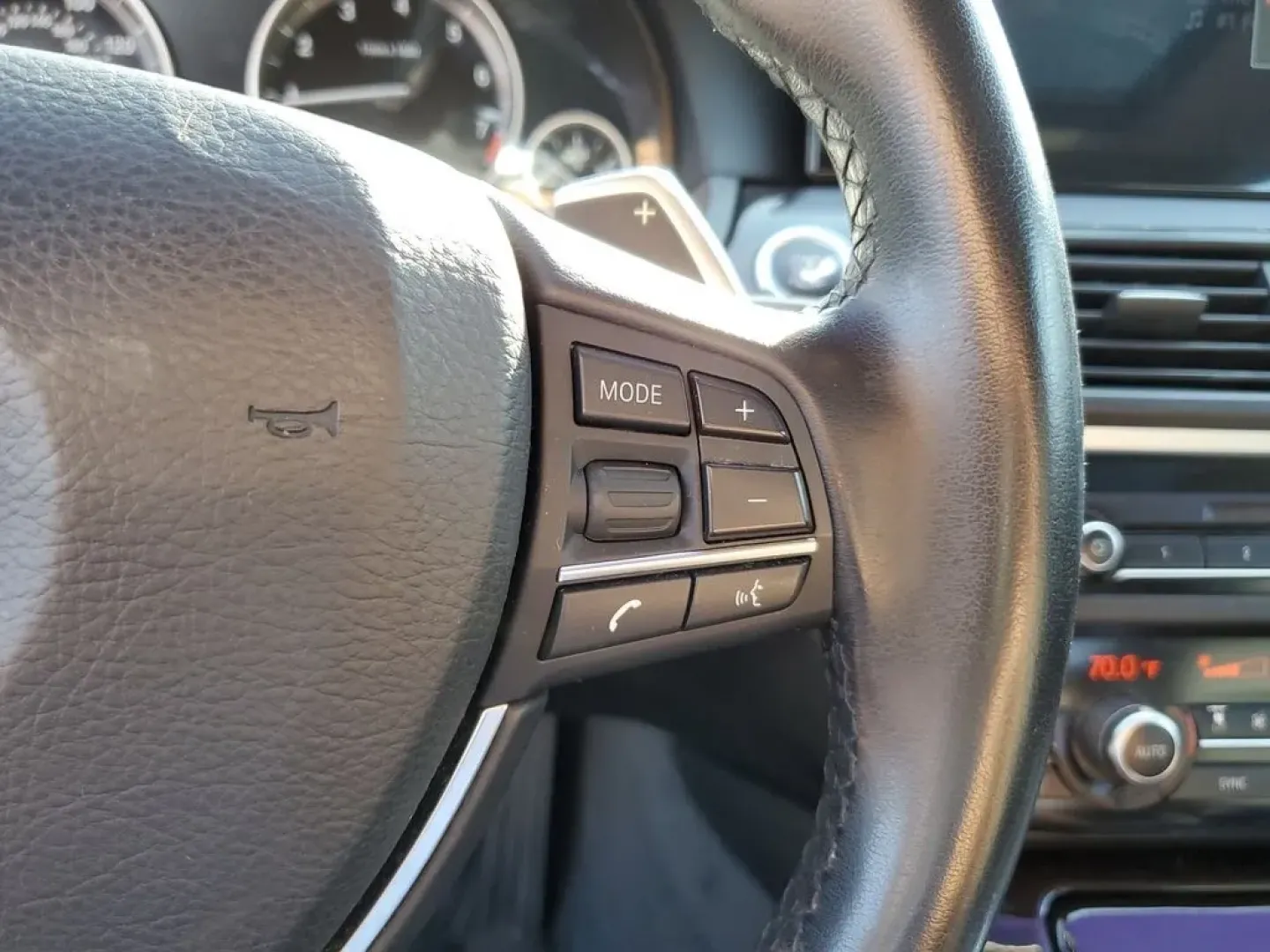 2016 Space Gray Metallic /BLACK BMW 5 series 528i (WBA5A5C55GG) with an 4 Cyl, 2.0L engine, 8-speed automatic transmission, located at 6064 Gull Rd, Kalamazoo, MI, 49048, (269) 222-0088, 42.328388, -85.512924 - Experience the perfect blend of luxury and practicality with this stunning 2016 BMW 5-Series 528i, available now at AutoMaxx - Kalamazoo! Picture yourself cruising through the vibrant streets of Kalamazoo, MI, whether you're commuting to work, enjoying a weekend getaway, or simply looking to elevate - Photo#18