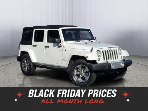 2017 Jeep Wrangler Unlimited Sahara 4WD
