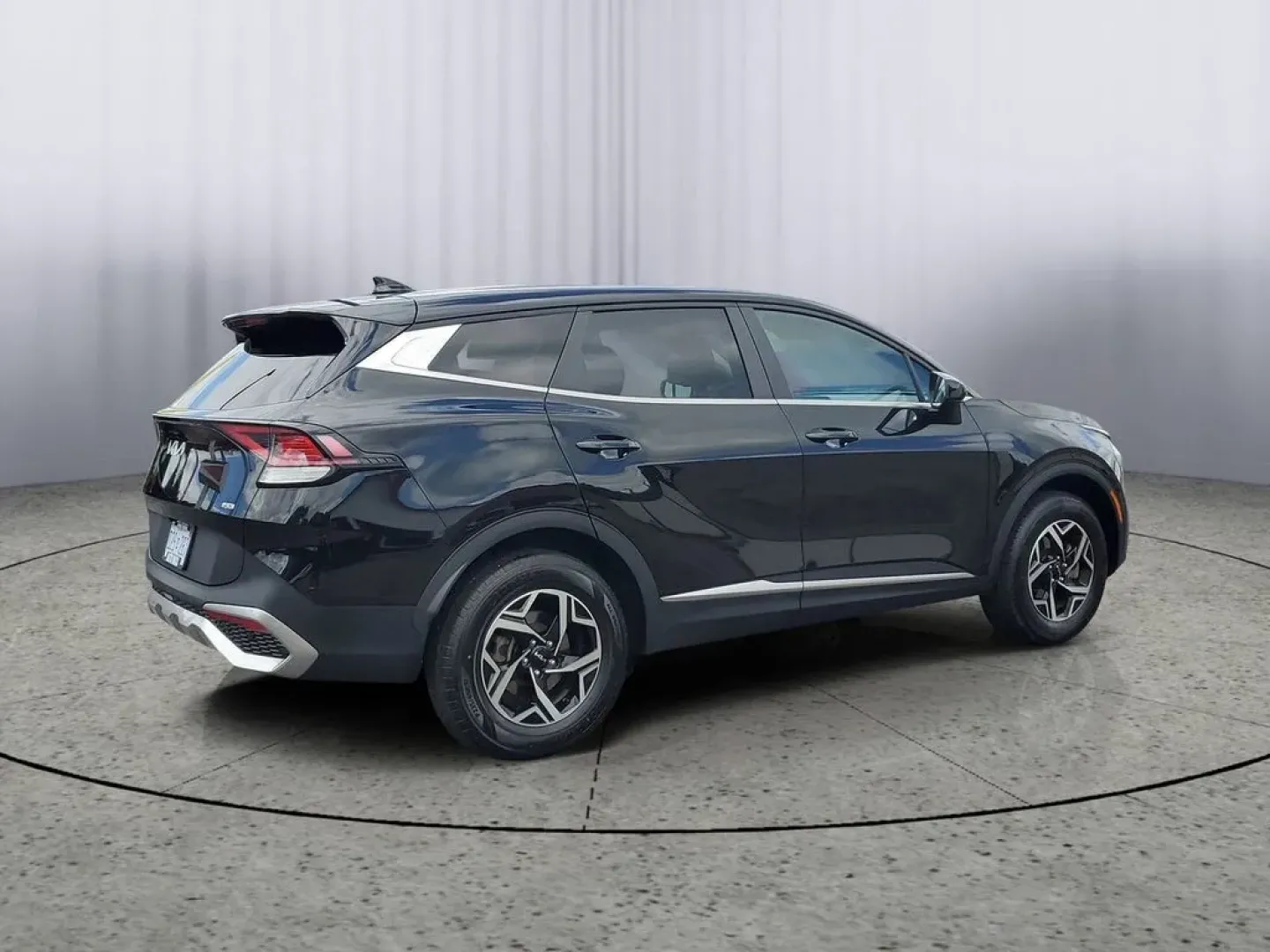 2024 Fusion Black /BLACK Kia Sportage LX (KNDPUCDFXR7) with an 4 Cyl, 2.5L engine, 8-speed automatic transmission, located at 6064 Gull Rd, Kalamazoo, MI, 49048, (269) 222-0088, 42.328388, -85.512924 - **Discover Your Next Adventure with the 2024 Kia Sportage at AutoMaxx - Kalamazoo!**<br /> <br /> Are you ready to elevate your family outings or weekend adventures? The 2024 Kia Sportage, available at AutoMaxx - Kalamazoo, is the perfect companion for those who crave comfort, safety, and versatilit - Photo#4