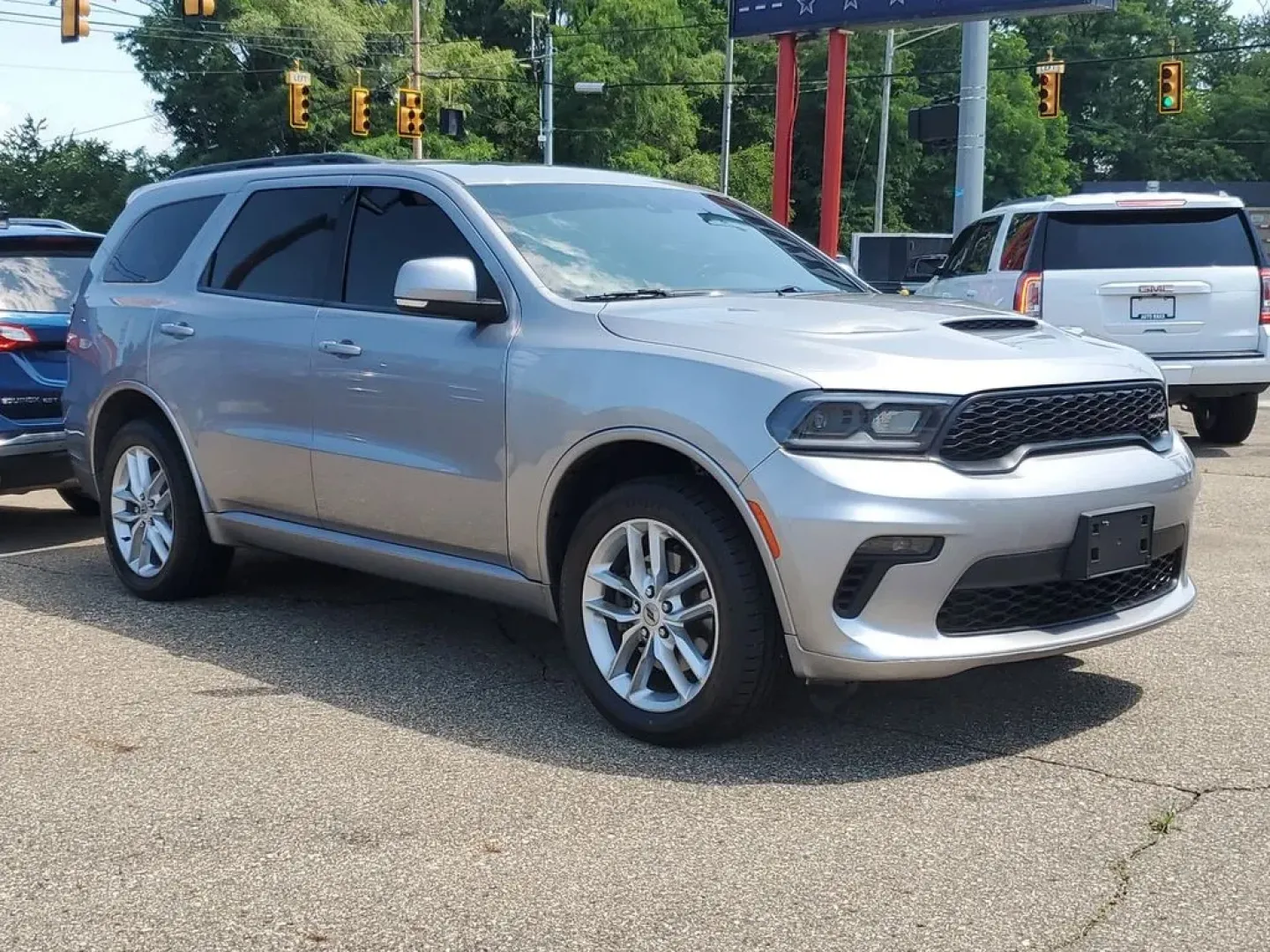 2021 Billet Clearcoat /Black Dodge Durango GT Plus (1C4RDJDG9MC) with an V6, 3.6L engine, 8-speed automatic transmission, located at 6064 Gull Rd, Kalamazoo, MI, 49048, (269) 222-0088, 42.328388, -85.512924 - **Unleash Adventure with the 2021 Dodge Durango GT AWD at AutoMaxx - Battle Creek!**<br /> <br /> Are you ready to elevate your family trips and weekend getaways? The 2021 Dodge Durango GT AWD is the perfect vehicle for those seeking a blend of space, power, and versatility. With seating for seven a - Photo#2