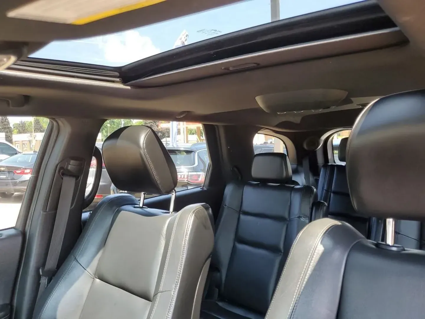 2021 Billet Clearcoat /Black Dodge Durango GT Plus (1C4RDJDG9MC) with an V6, 3.6L engine, 8-speed automatic transmission, located at 6064 Gull Rd, Kalamazoo, MI, 49048, (269) 222-0088, 42.328388, -85.512924 - **Unleash Adventure with the 2021 Dodge Durango GT AWD at AutoMaxx - Battle Creek!**<br /> <br /> Are you ready to elevate your family trips and weekend getaways? The 2021 Dodge Durango GT AWD is the perfect vehicle for those seeking a blend of space, power, and versatility. With seating for seven a - Photo#9