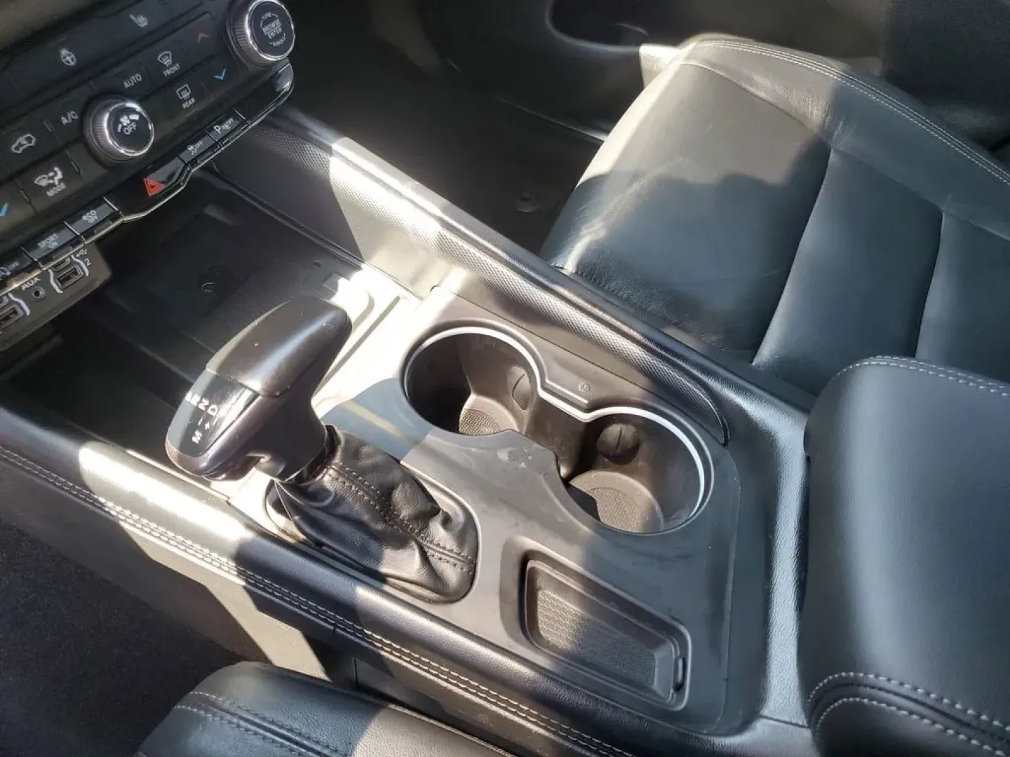 2021 Billet Clearcoat /Black Dodge Durango GT Plus (1C4RDJDG9MC) with an V6, 3.6L engine, 8-speed automatic transmission, located at 6064 Gull Rd, Kalamazoo, MI, 49048, (269) 222-0088, 42.328388, -85.512924 - **Unleash Adventure with the 2021 Dodge Durango GT AWD at AutoMaxx - Battle Creek!**<br /> <br /> Are you ready to elevate your family trips and weekend getaways? The 2021 Dodge Durango GT AWD is the perfect vehicle for those seeking a blend of space, power, and versatility. With seating for seven a - Photo#17